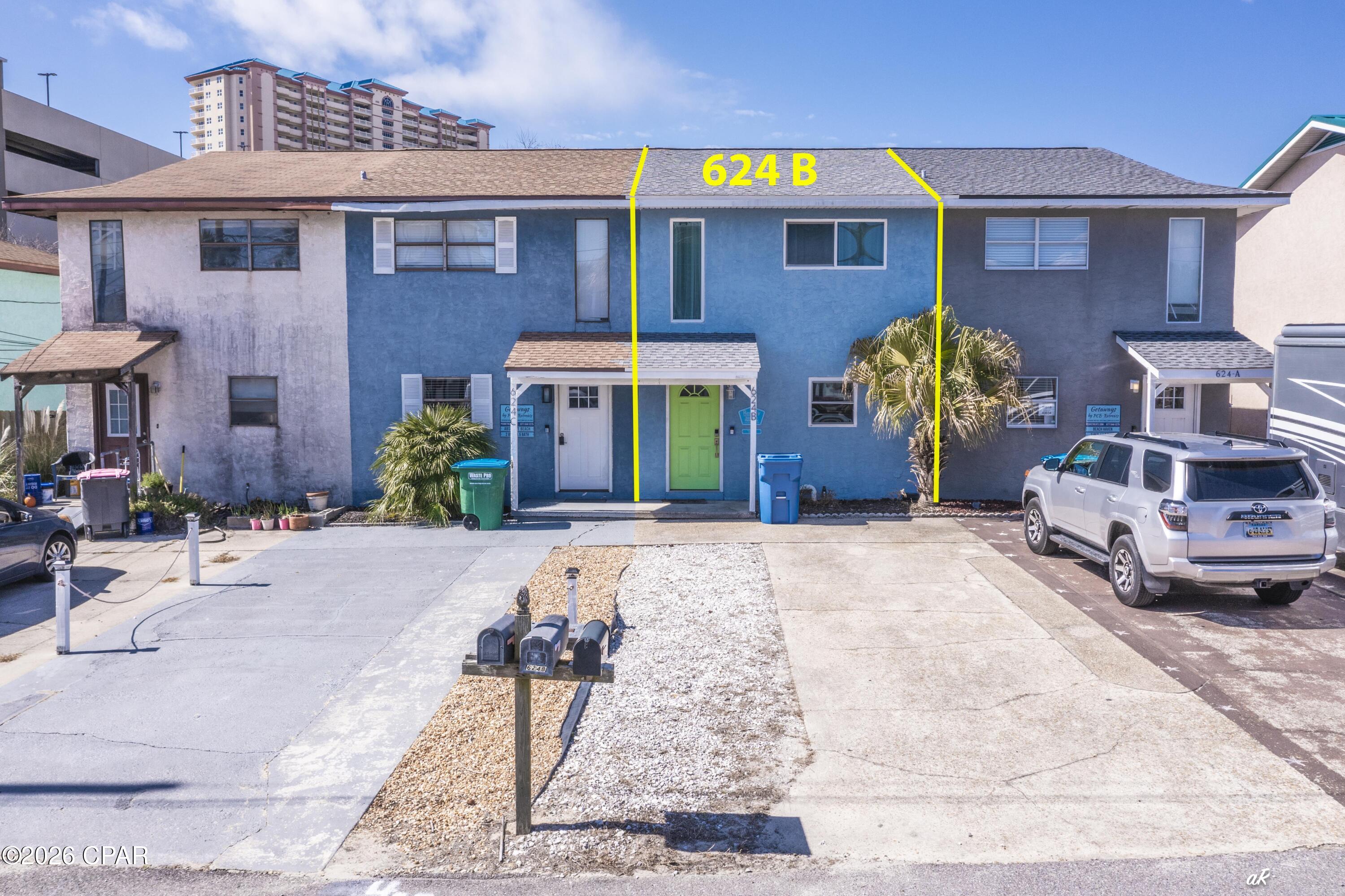 Listing photo id 29 for 624 W Caladium Circle B