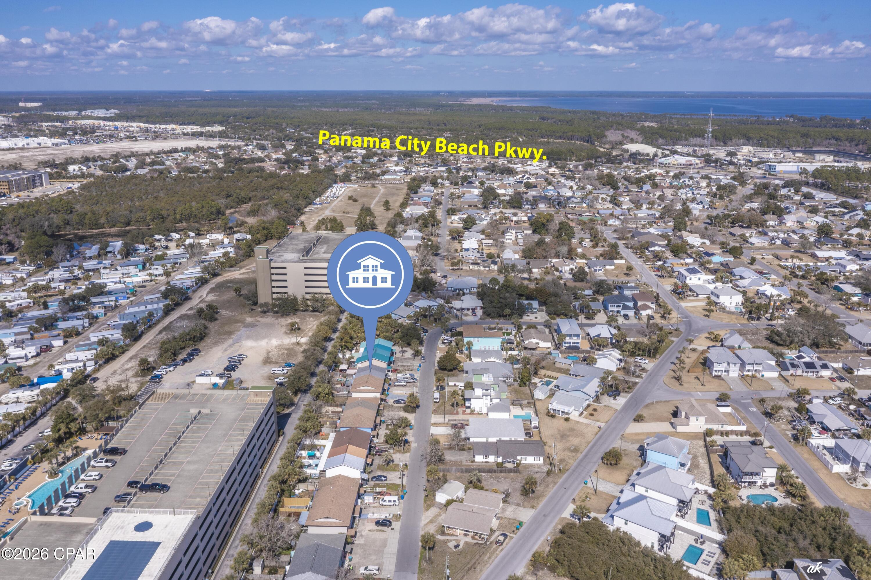 Listing photo id 35 for 624 W Caladium Circle B