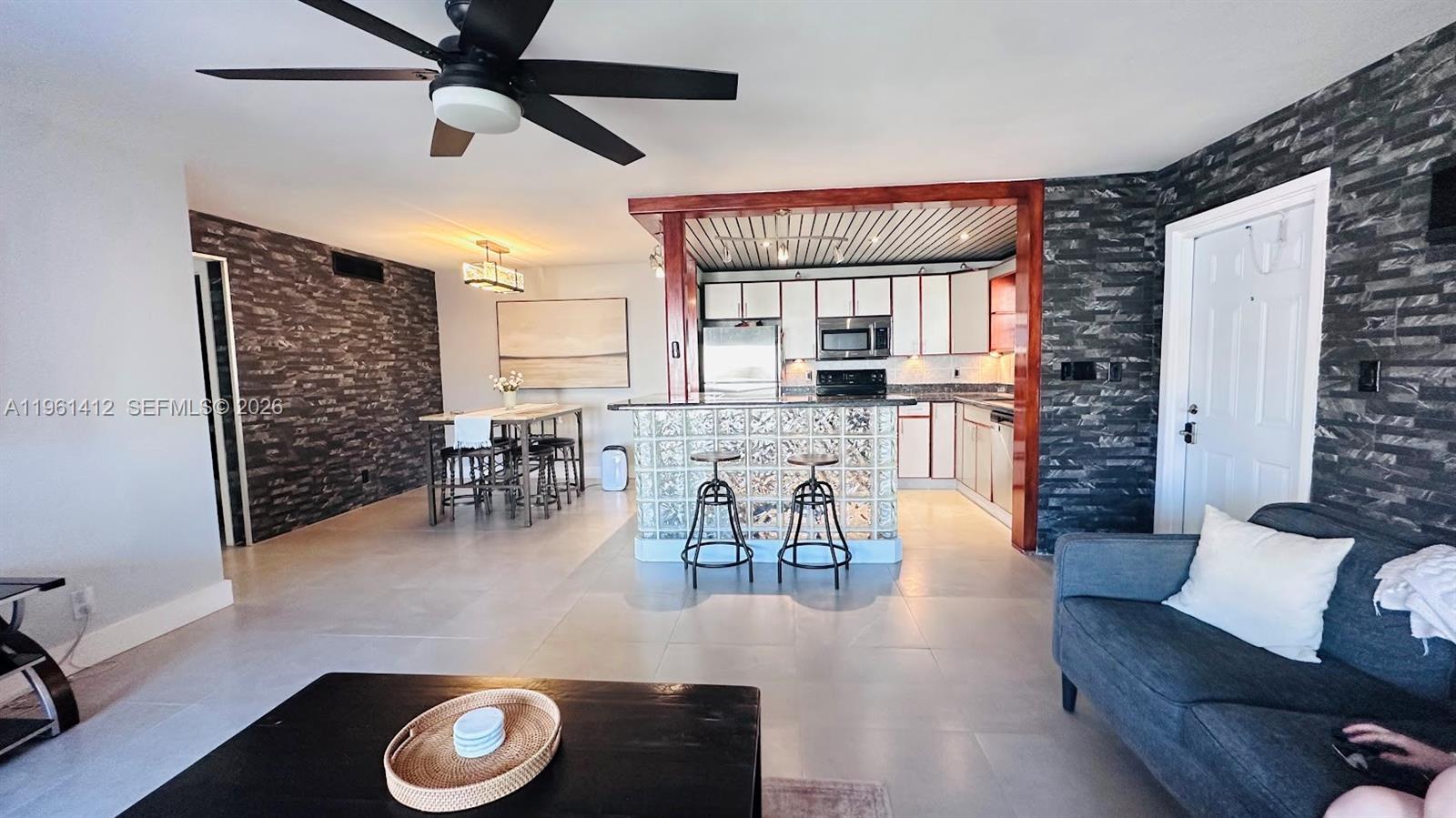 Town & Country Estates Co