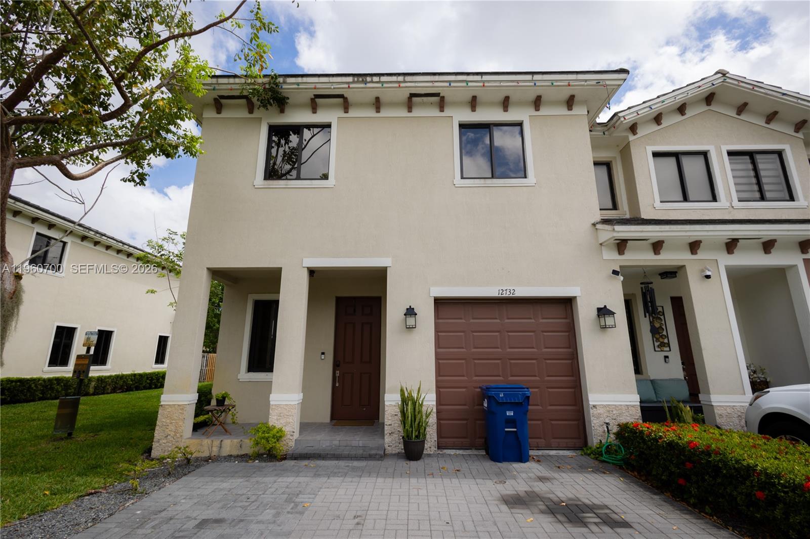 Hidden Lake Townhomes
