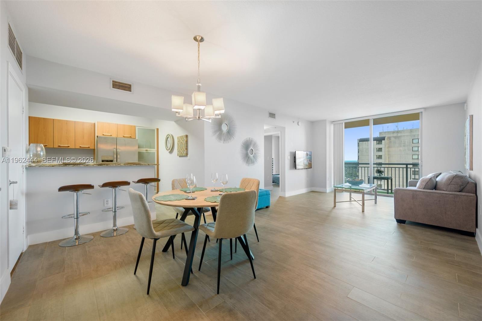 Metropolis II At Dadeland