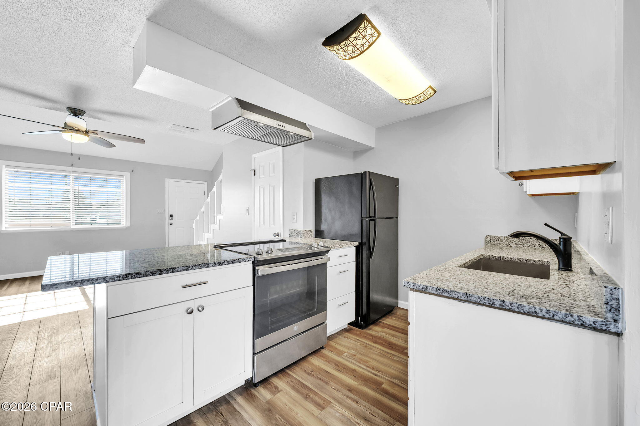 Image 11 For 5628 Thomas Drive 9