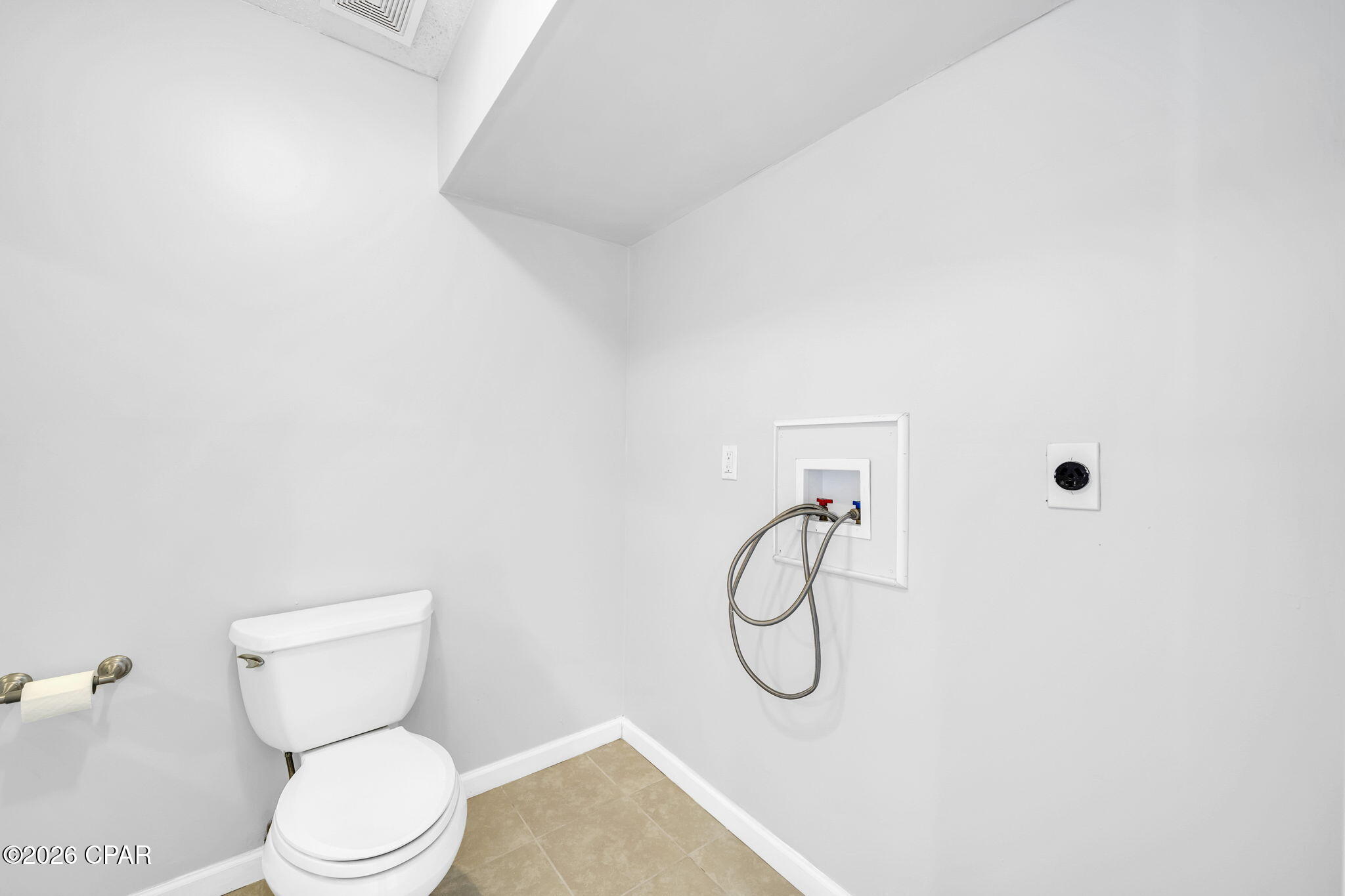 Image 16 For 5628 Thomas Drive 9