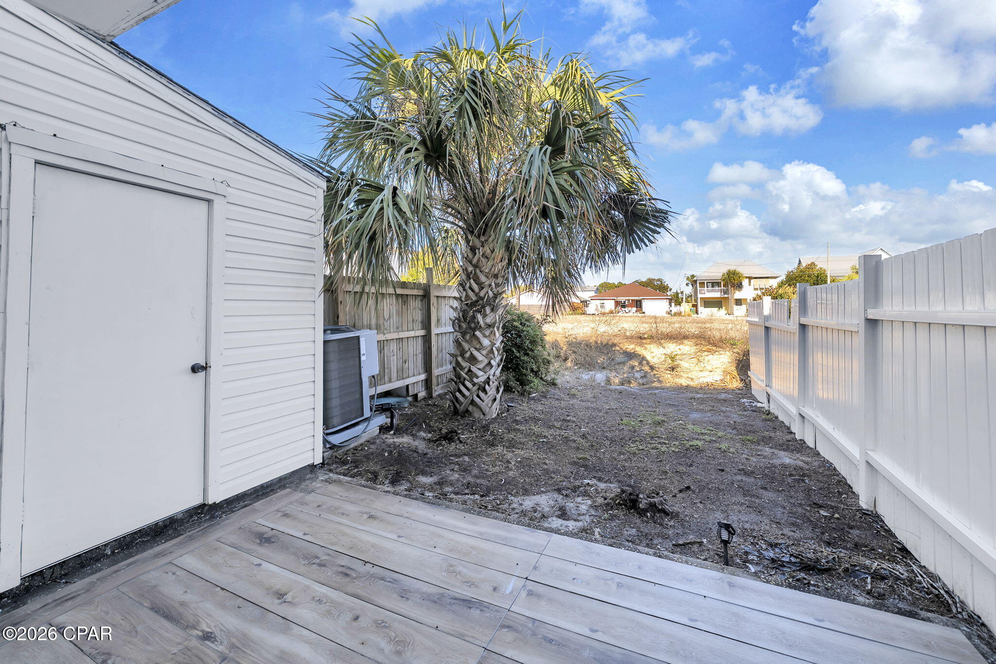 Image 17 For 5628 Thomas Drive 9