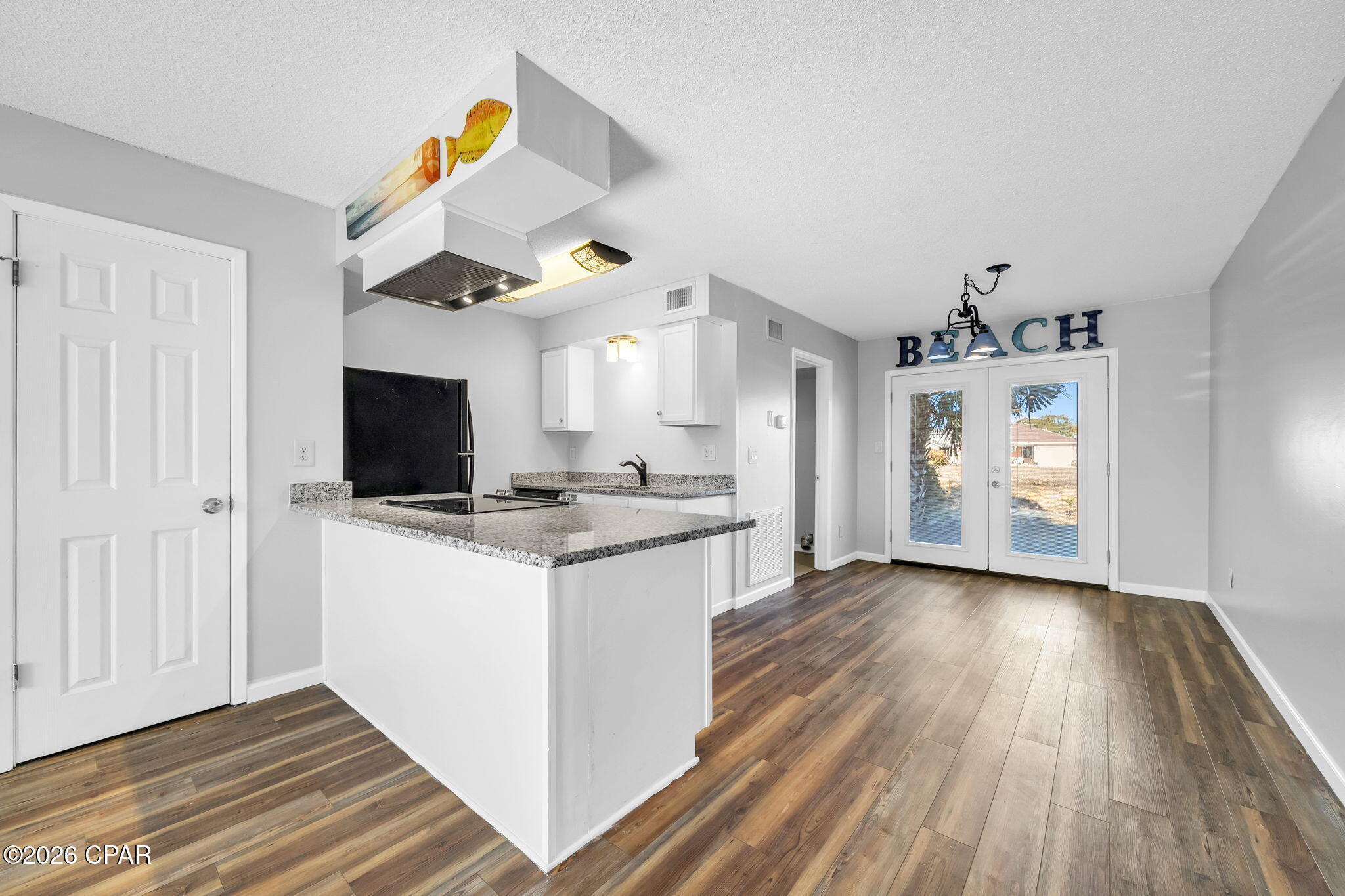 Image 8 For 5628 Thomas Drive 9