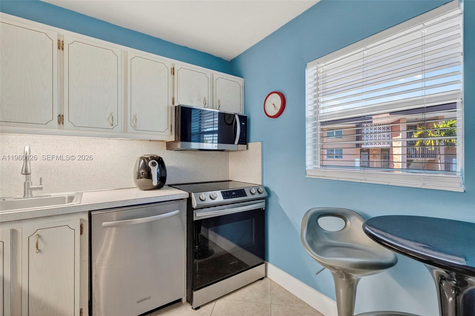 Homes for sale in Lauderdale Lakes, FL | 2901 Nw 46Th Ave #306, Lauderdale Lakes, FL 33313 | MLS# A11960126