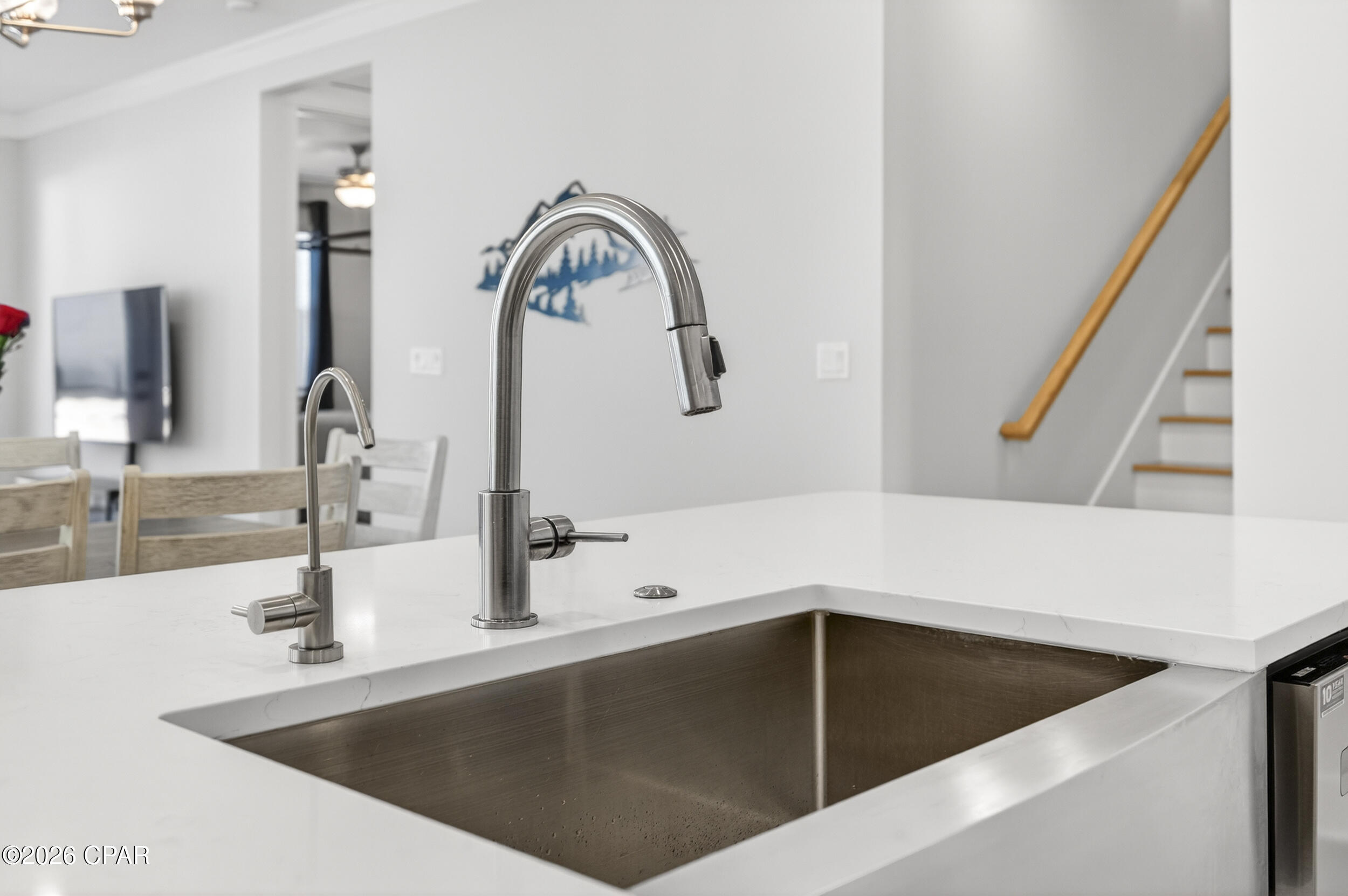 Listing photo id 12 for 833 Breakfast Point Boulevard