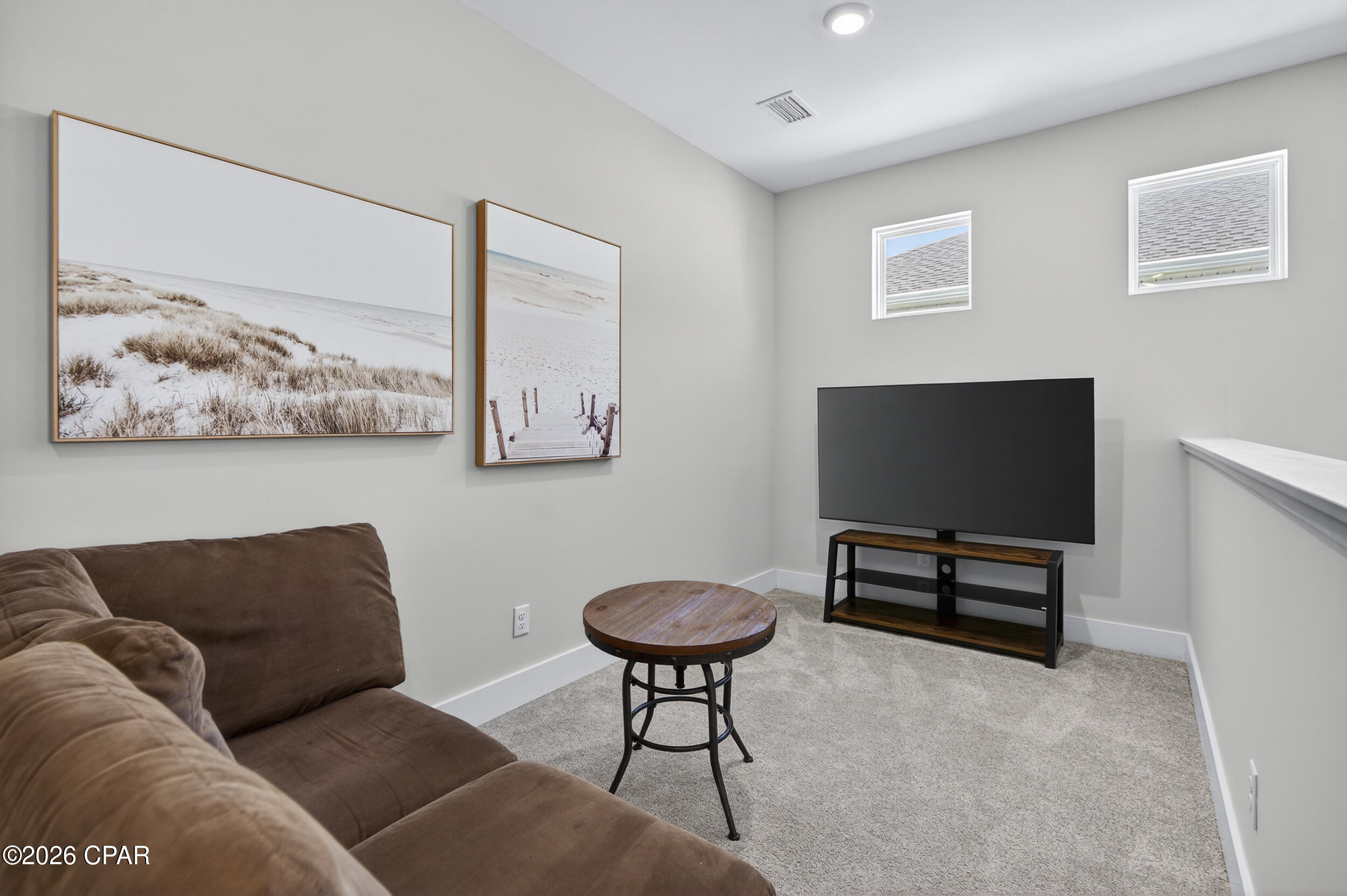 Listing photo id 31 for 833 Breakfast Point Boulevard