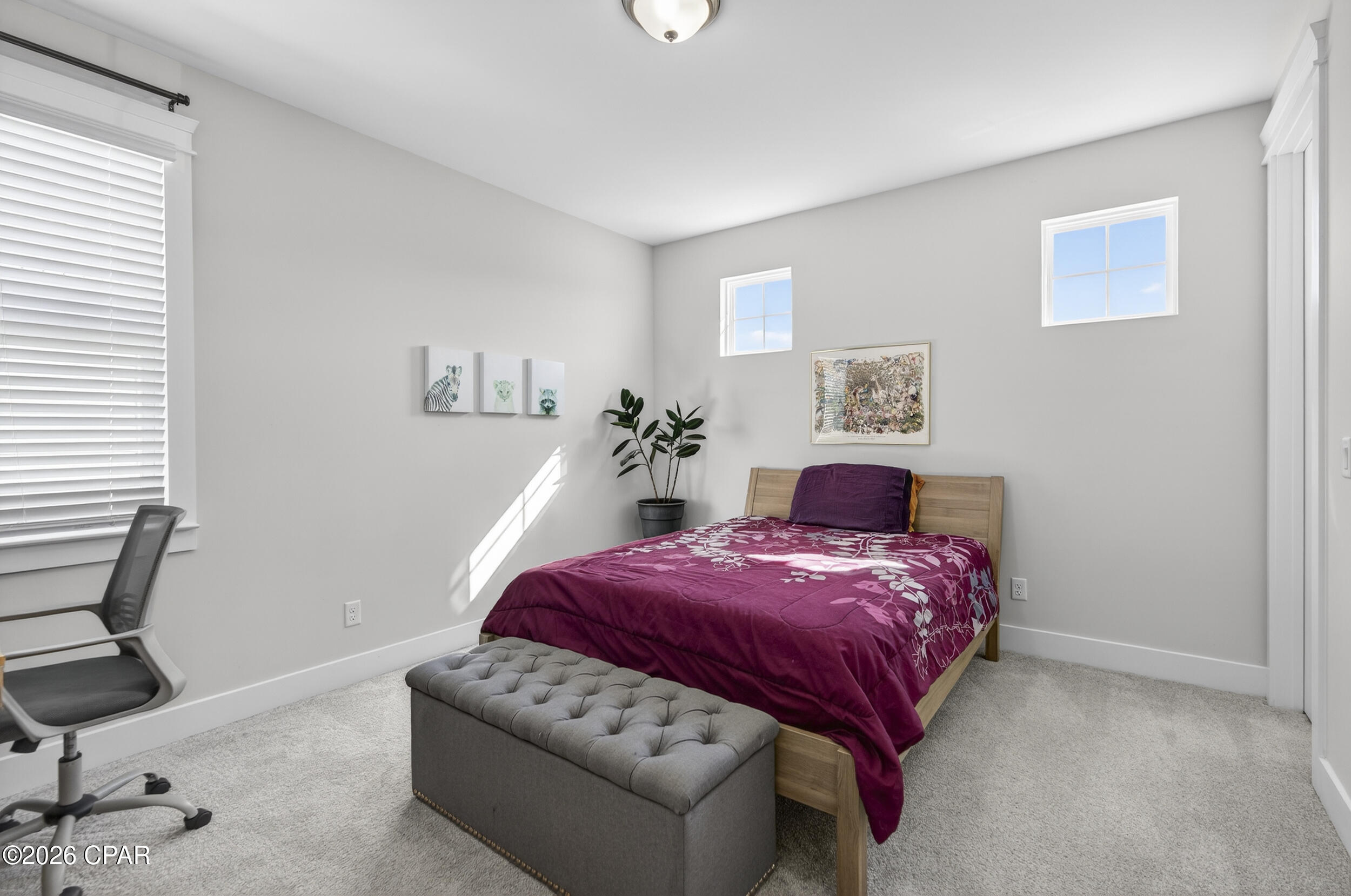 Listing photo id 37 for 833 Breakfast Point Boulevard