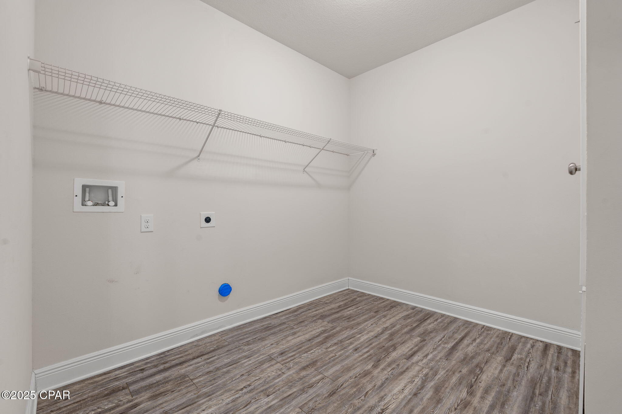 Image 19 For 201 Bridge Harbor Drive