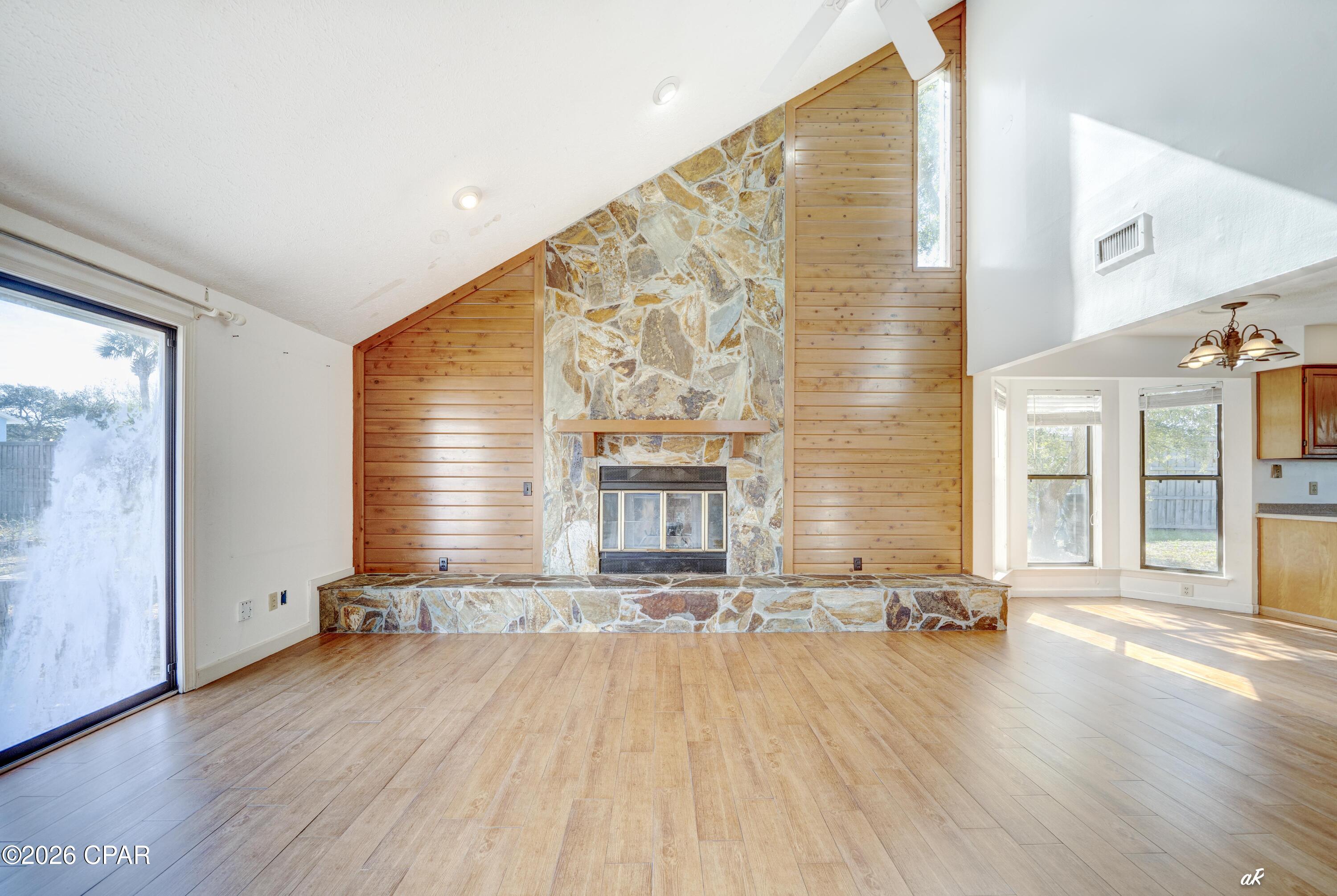 Image 10 For 106 Sandollar Drive