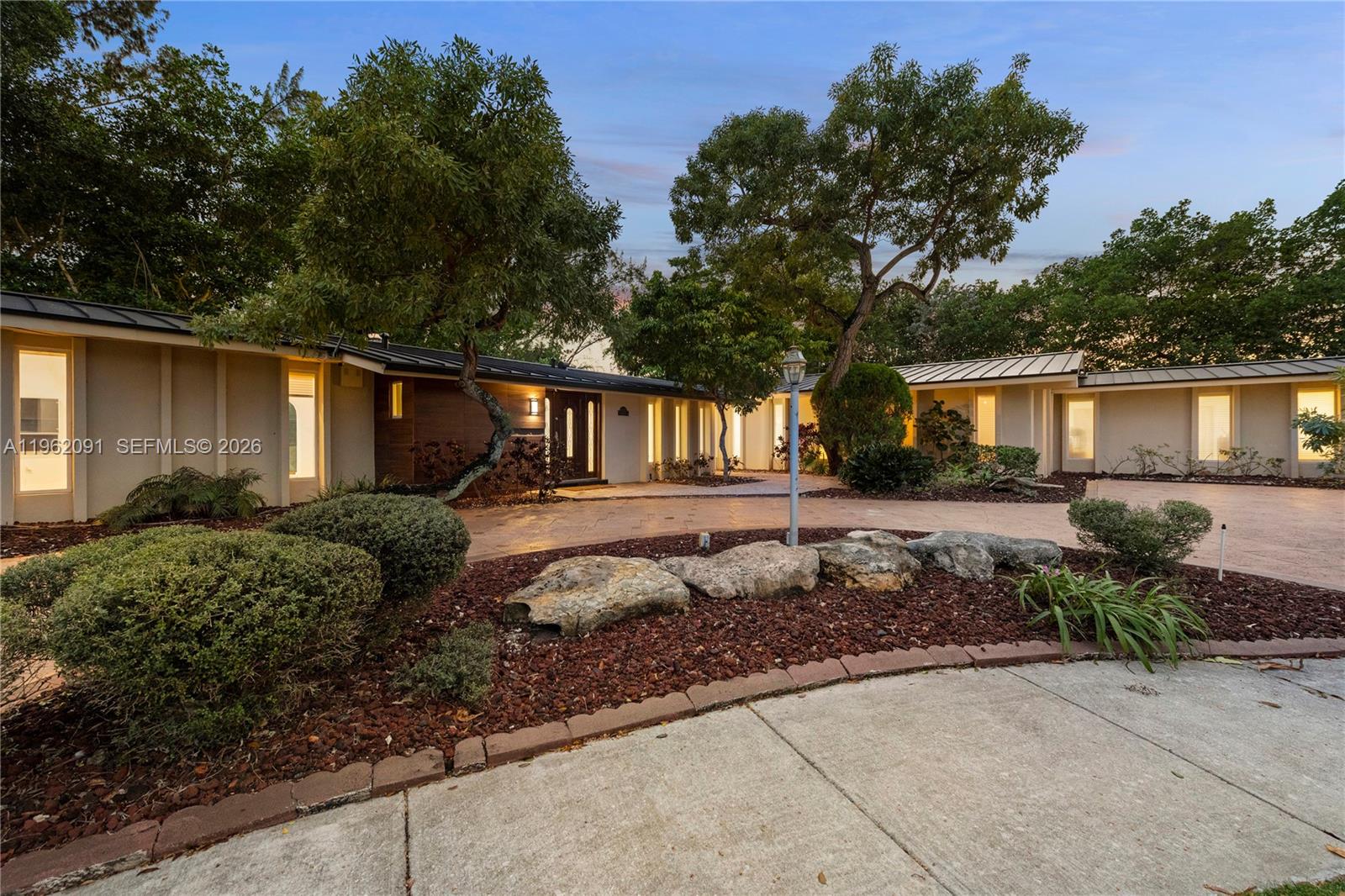 19860 24th Ct, Miami, Florida 33180