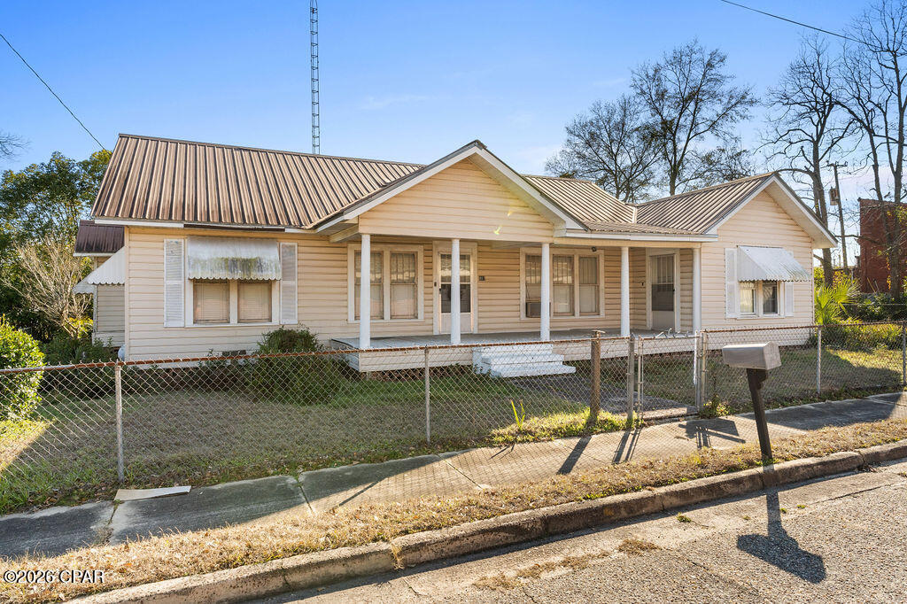 Details for 987 7th Avenue, Graceville, FL 32440