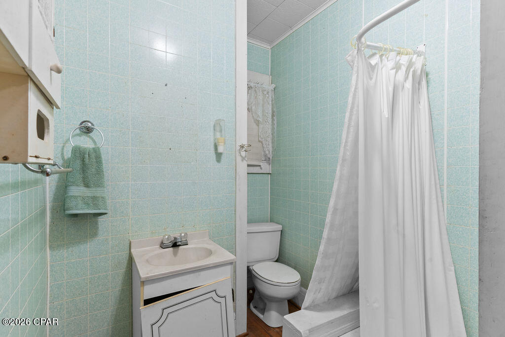 Image 24 For 987 7th Avenue