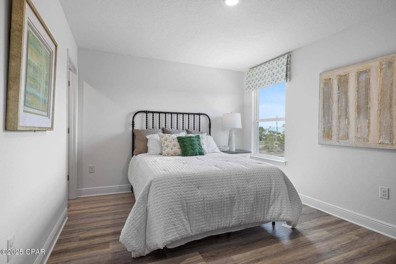 Image 23 For 716 Norris Drive