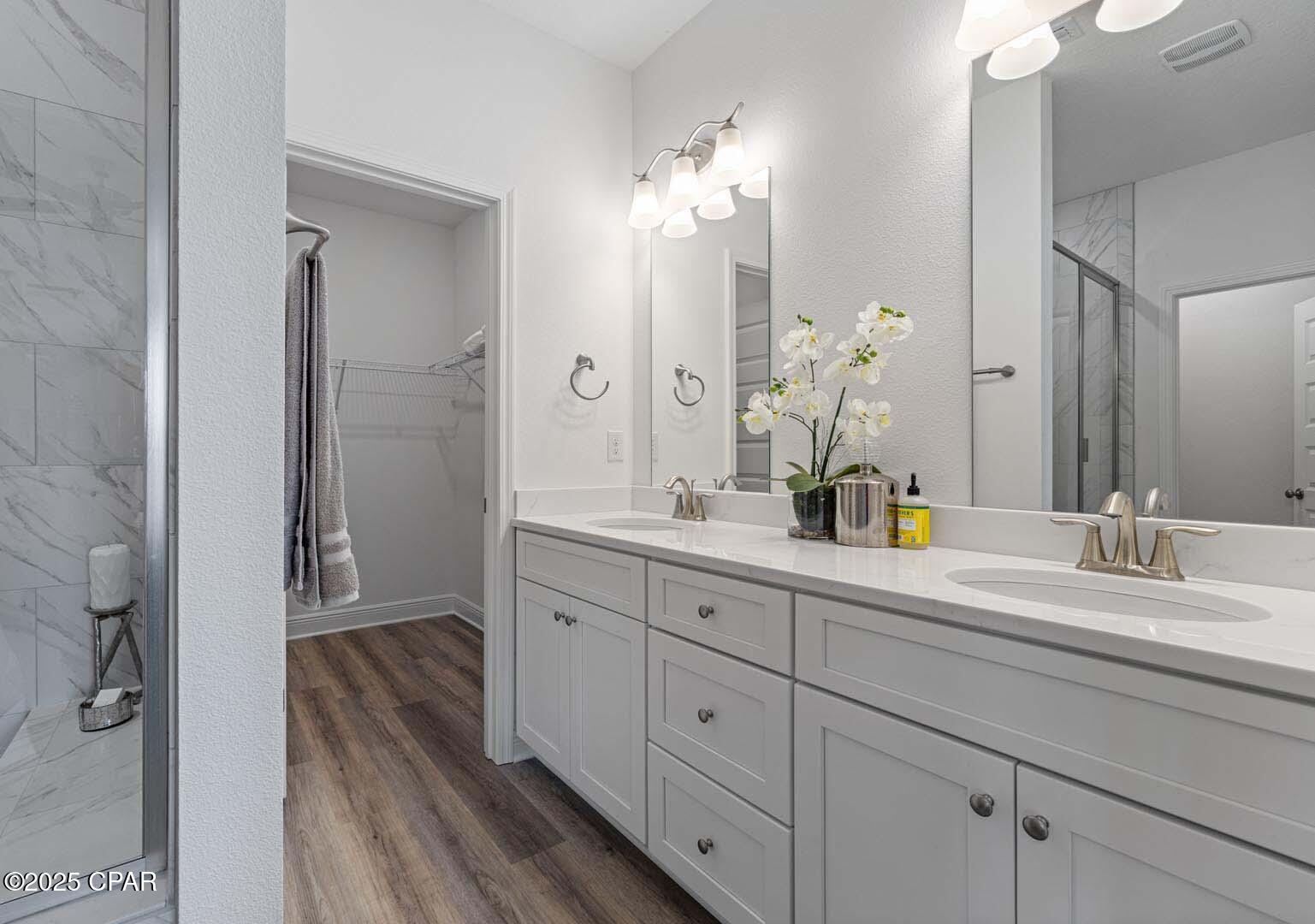 Image 16 For 764 Norris Drive