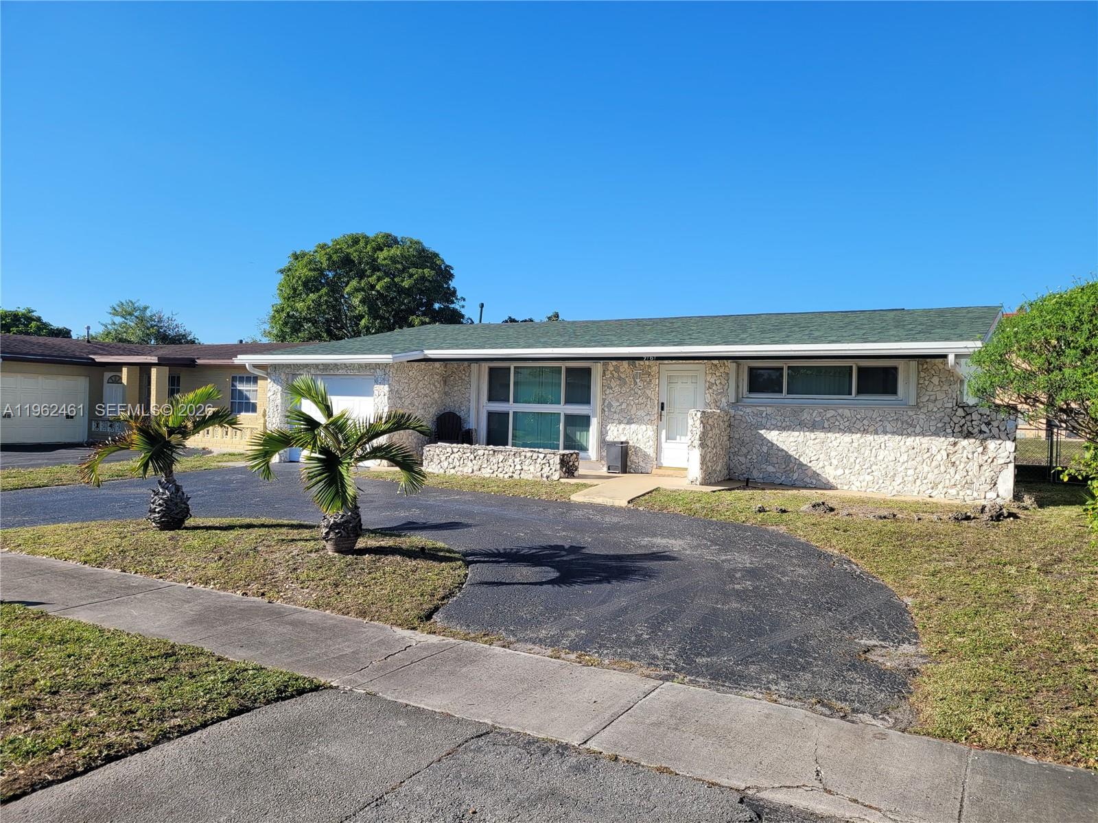 Sunrise Golf Village Sec