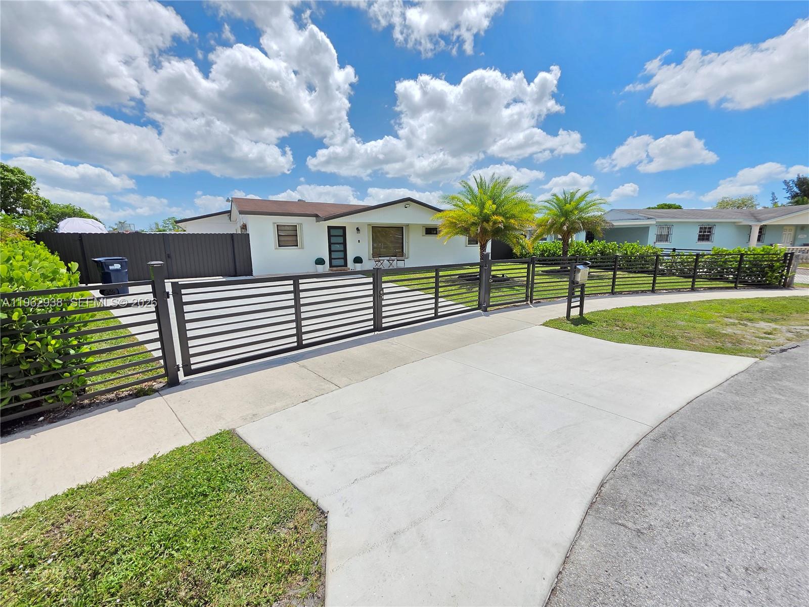 Carol City Gdns 1St Addn