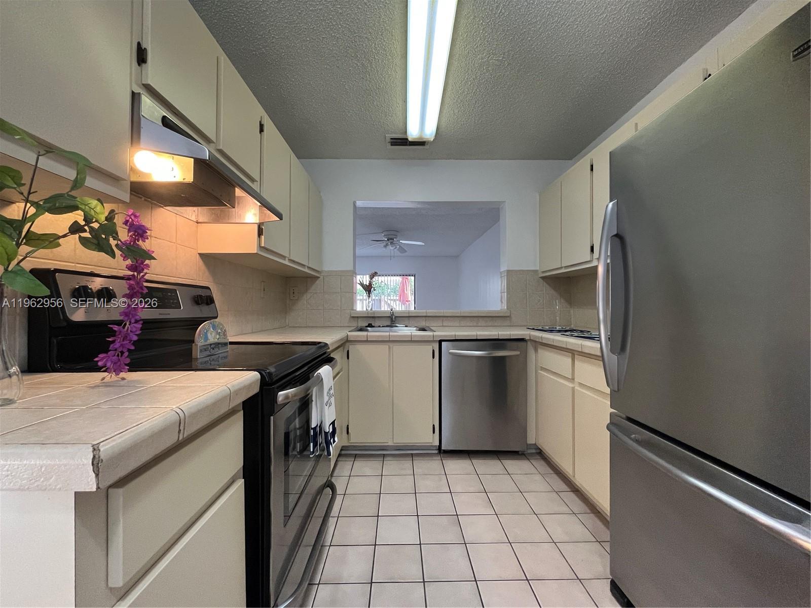 Palms Of Pembroke Condo