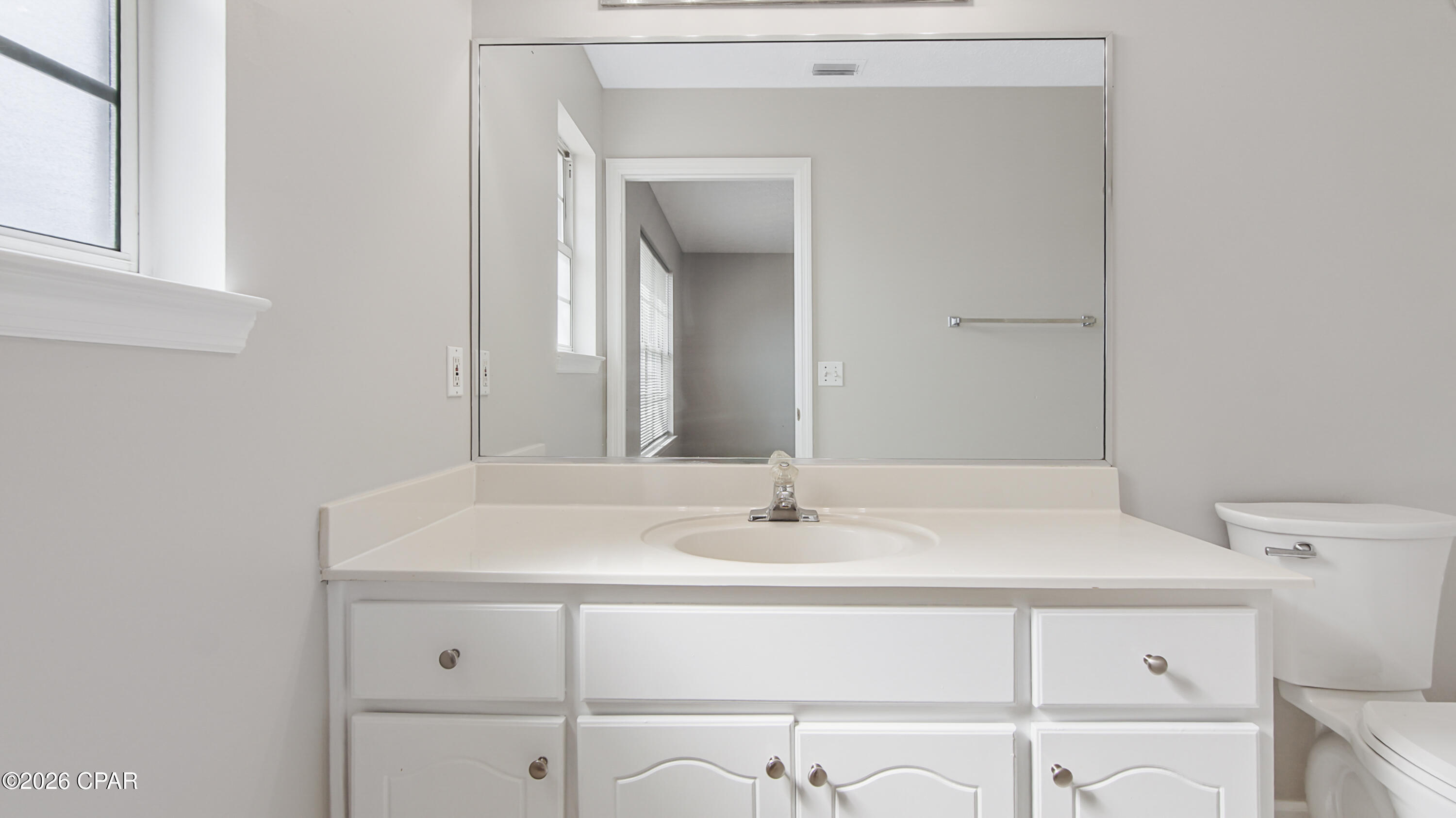 Image 18 For 13204 Fernwood Place