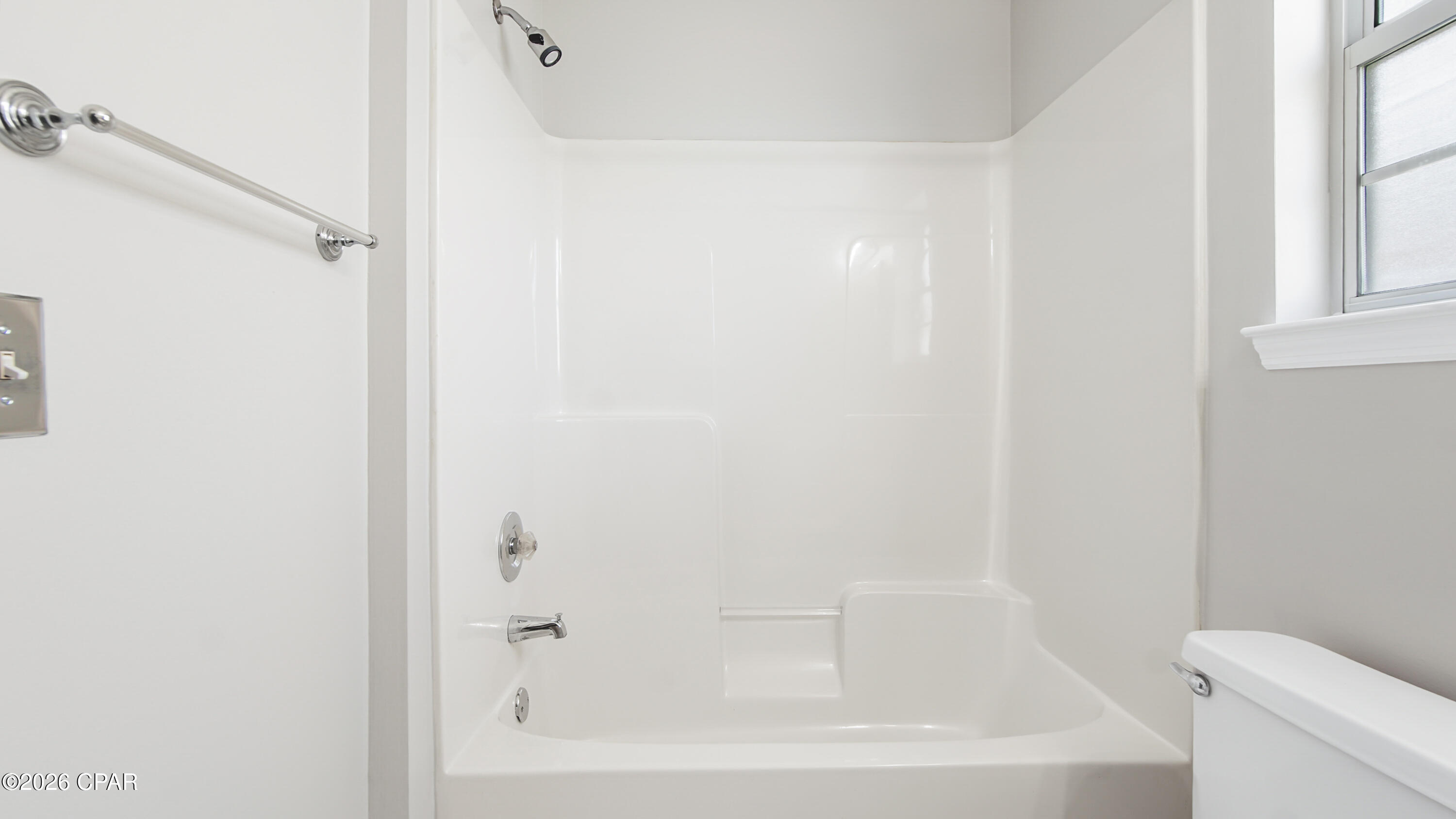 Image 26 For 13204 Fernwood Place