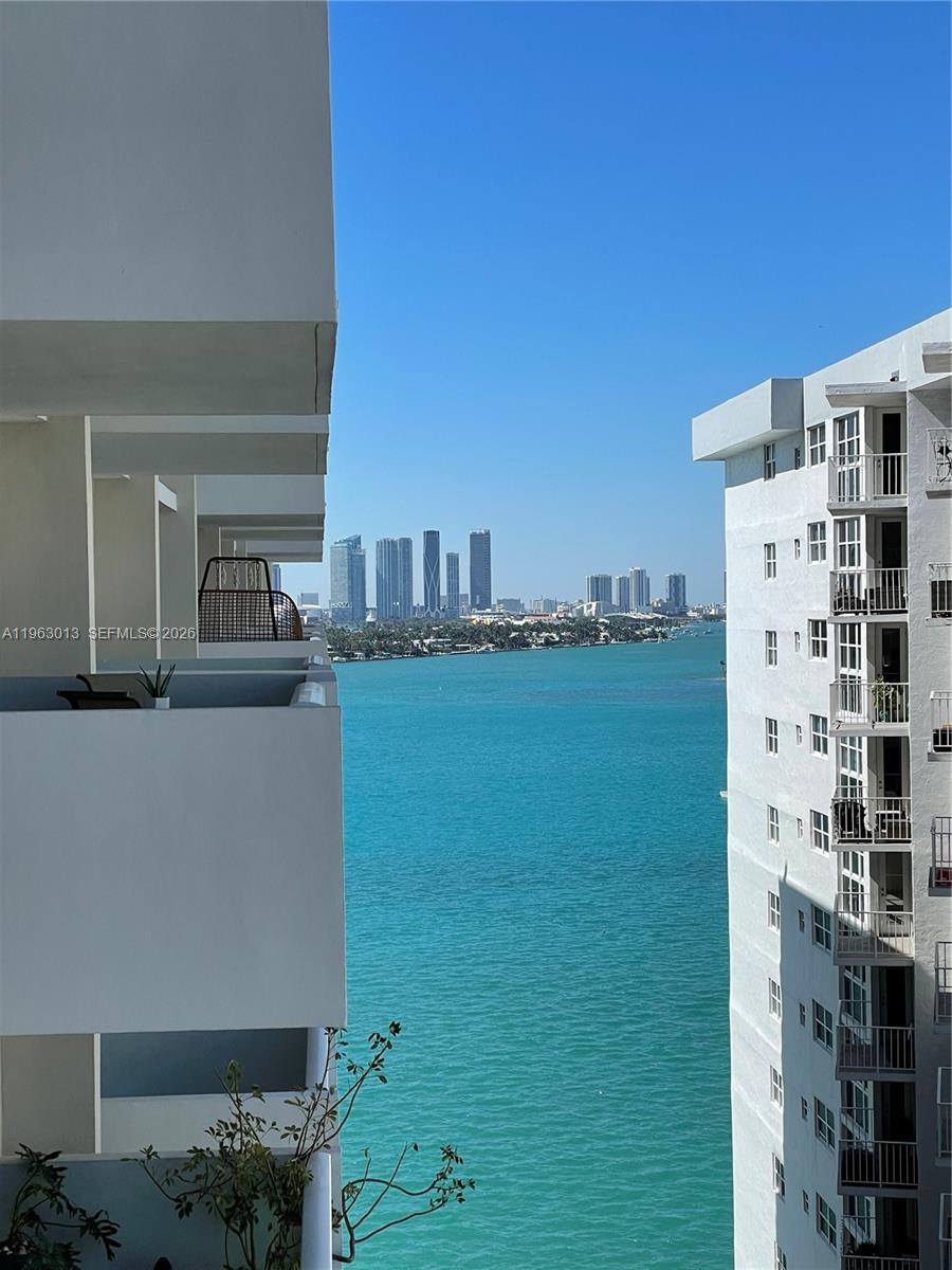 Mirador 1200 Condo