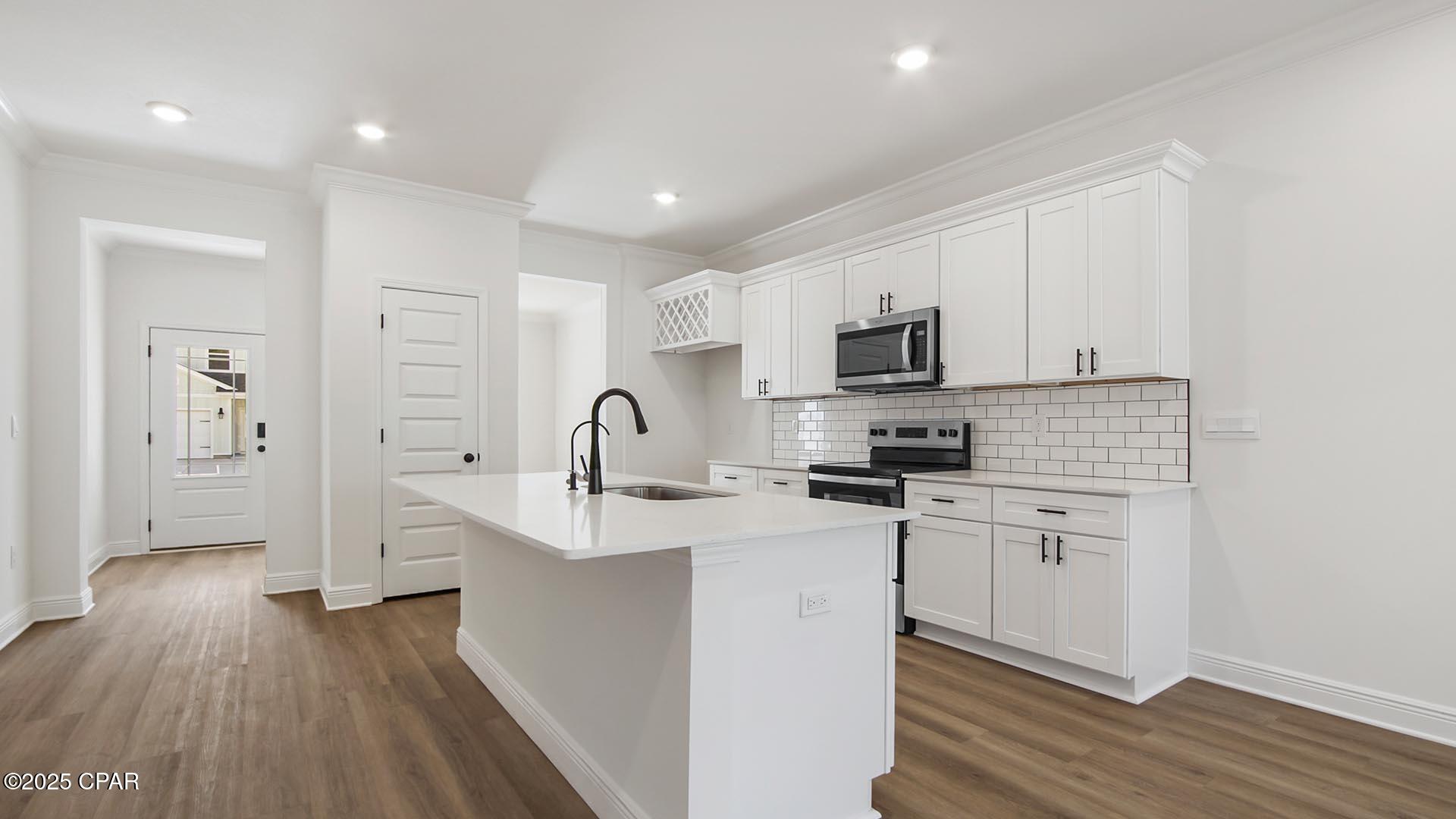 Image 8 For 3916 Magnolia Bluff Lane