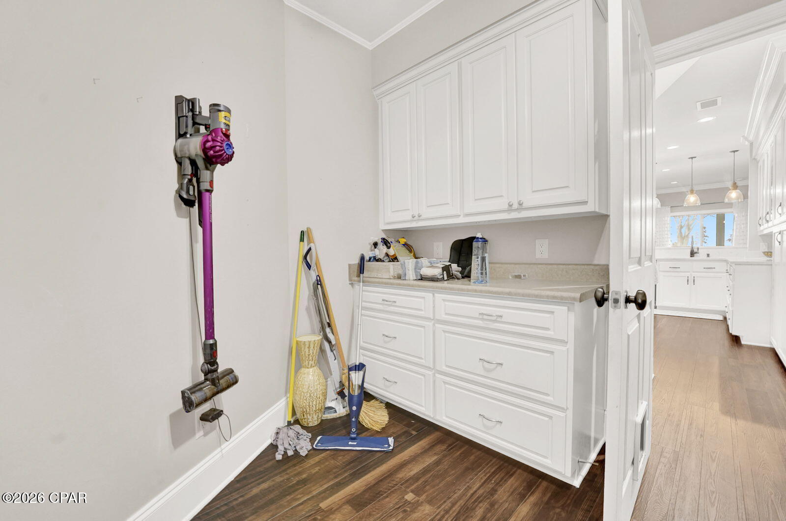 Image 42 For 2913 Country Club Drive