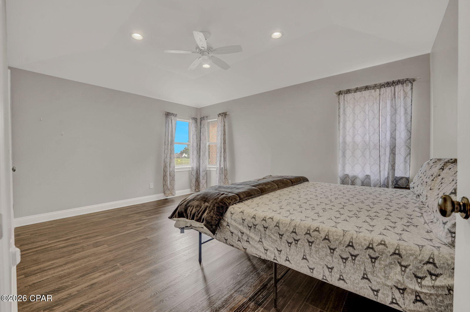 Image 64 For 2913 Country Club Drive