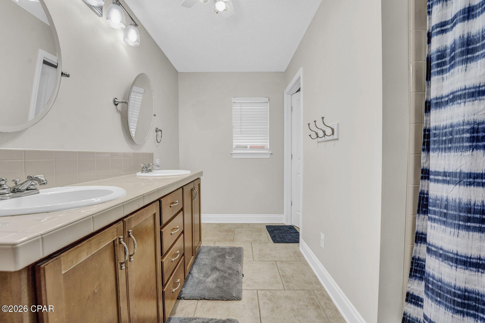 Image 65 For 2913 Country Club Drive