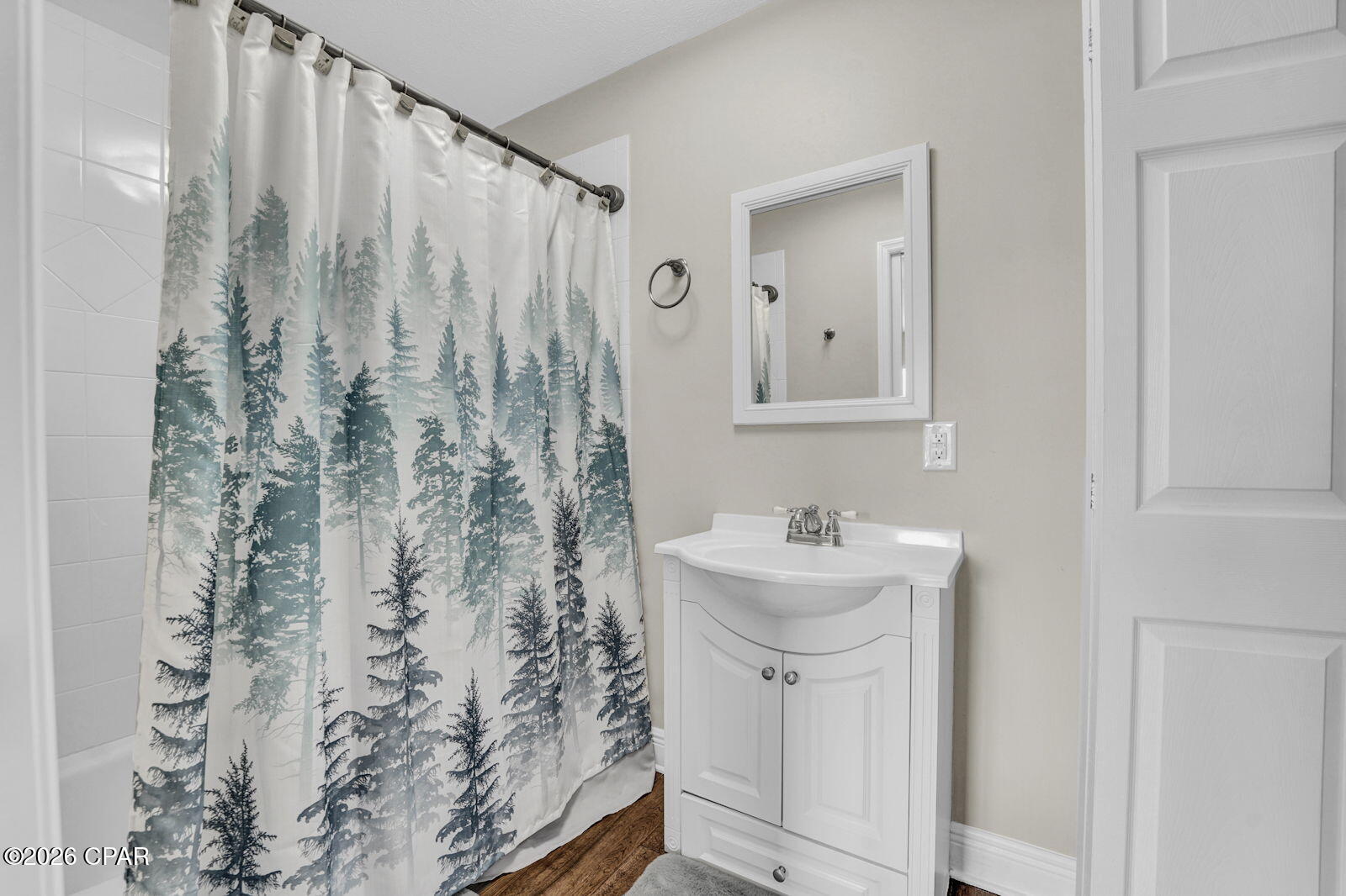 Image 73 For 2913 Country Club Drive