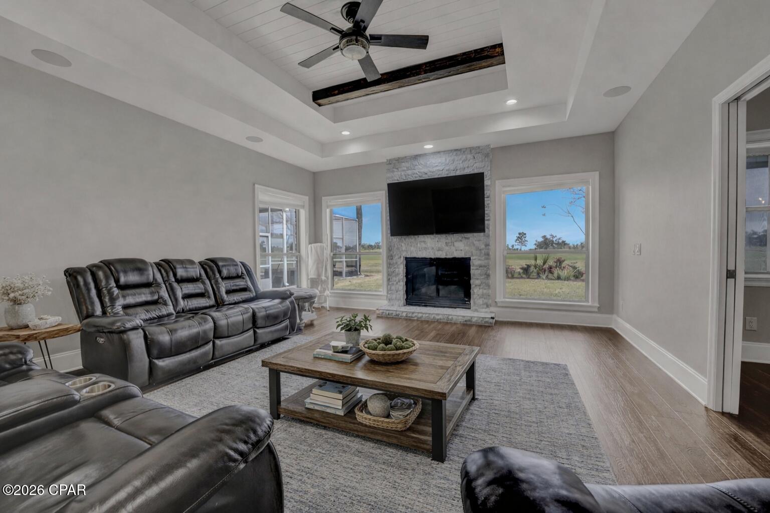 Image 8 For 2913 Country Club Drive