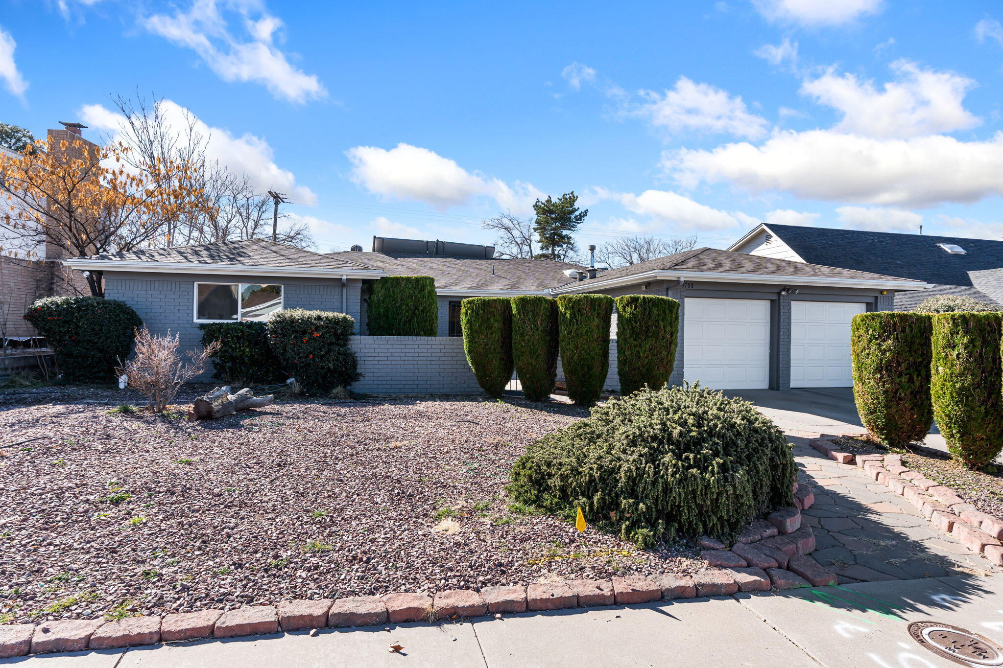 8708 Delamar Avenue, Albuquerque NM 87111