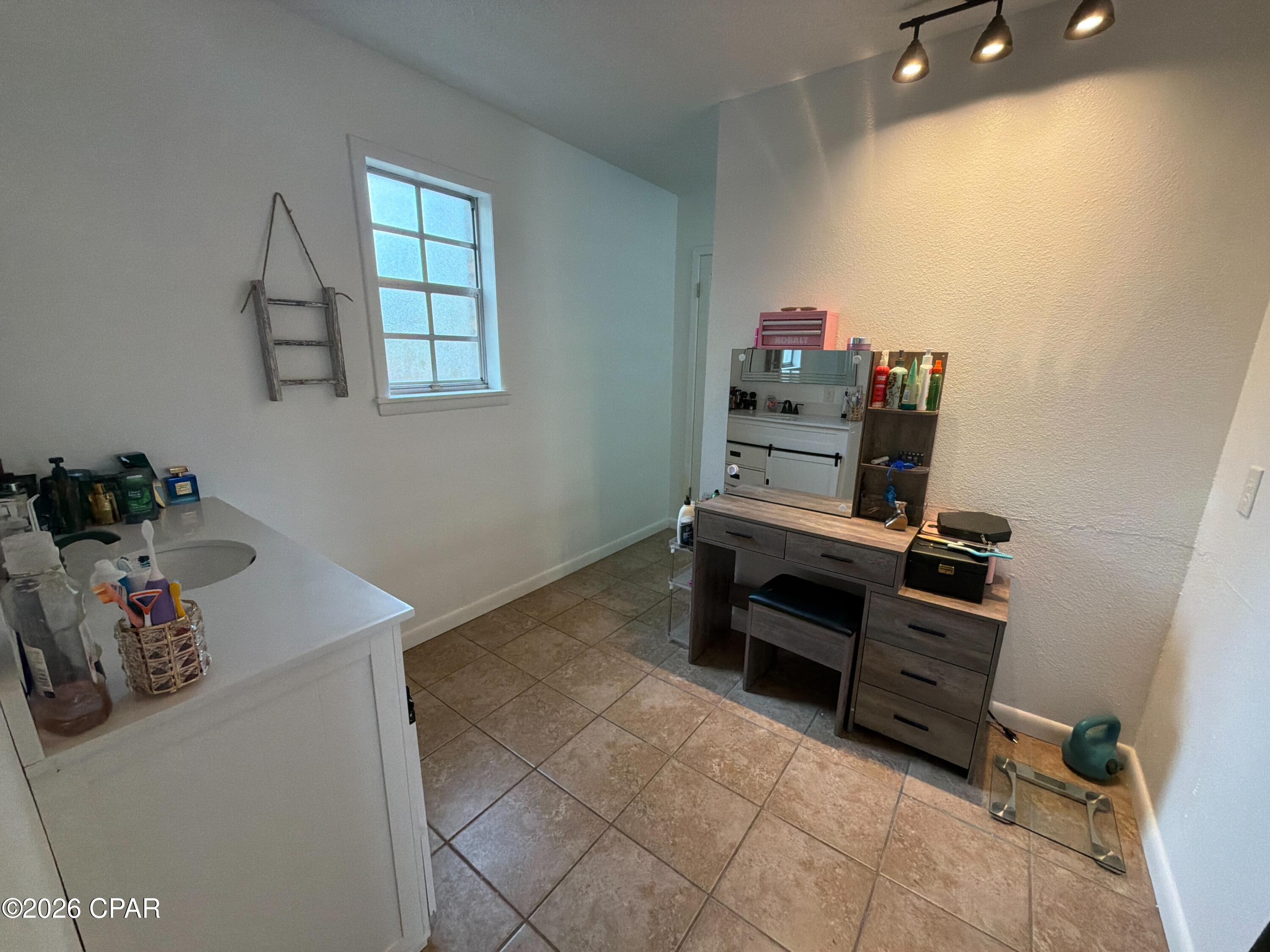 Image 32 For 308 Michigan Avenue