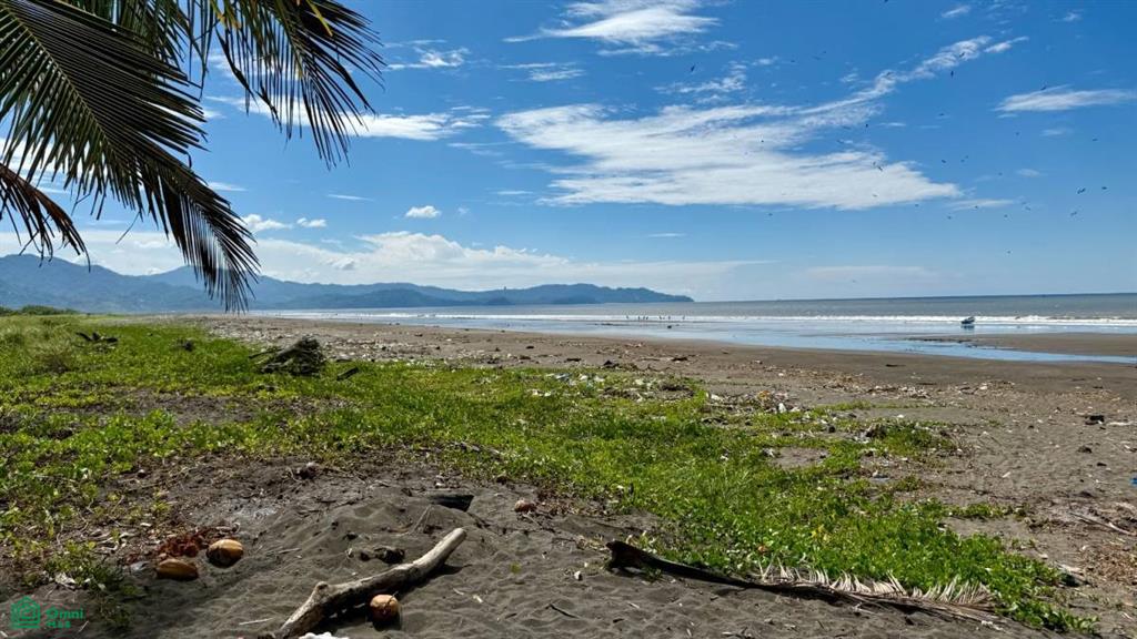 4 bed Single Family Homes For Sale in Garabito, Puntarenas - 1