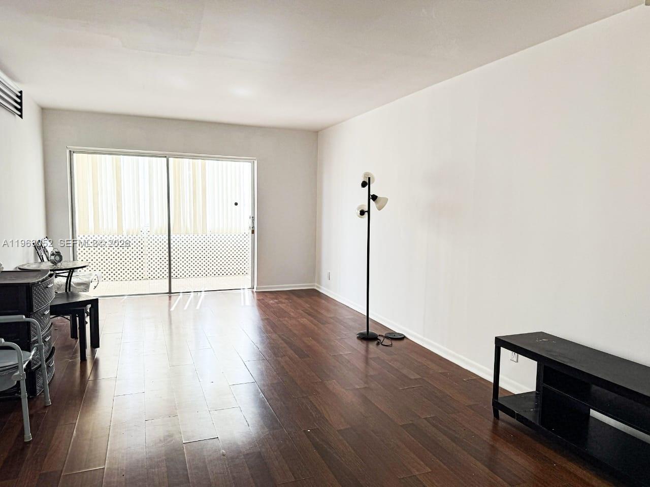 Majestic Gardens Condomin