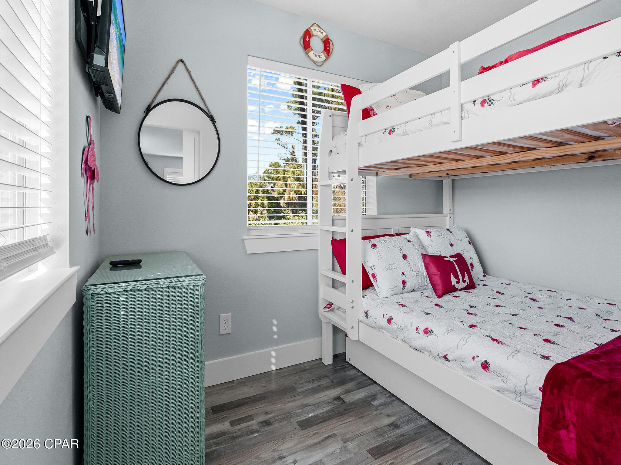 Image 13 For 6118 Pinetree Avenue