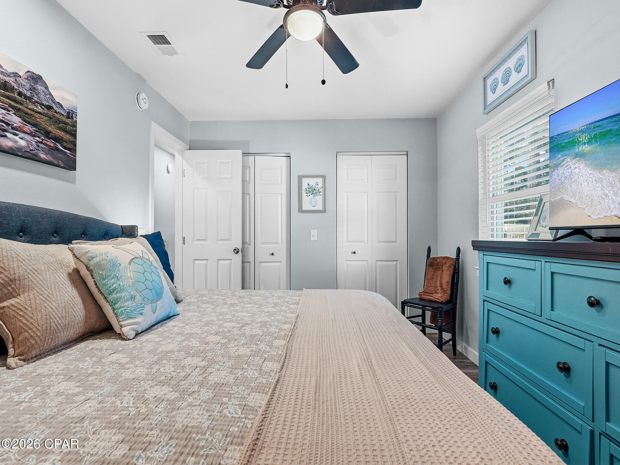 Image 19 For 6118 Pinetree Avenue