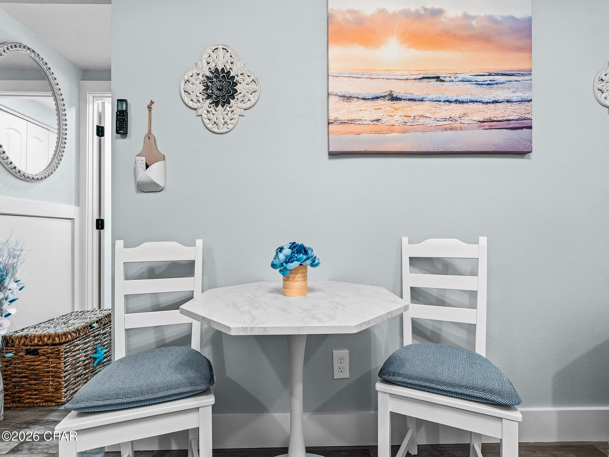 Image 22 For 6118 Pinetree Avenue