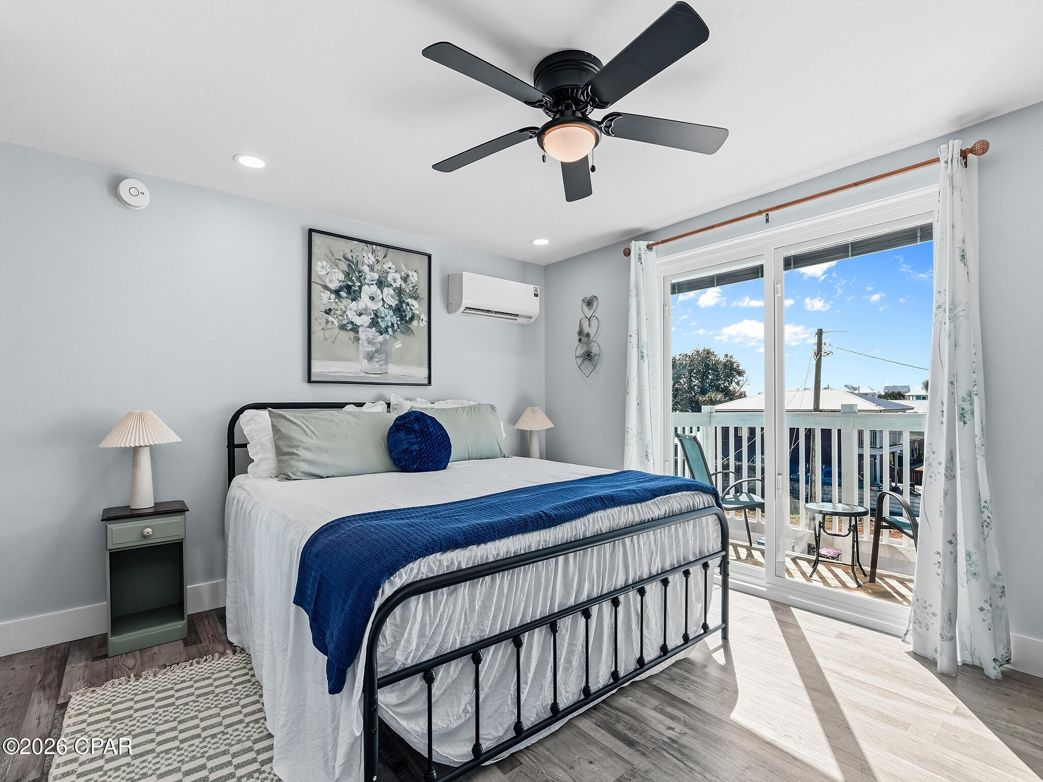 Image 23 For 6118 Pinetree Avenue