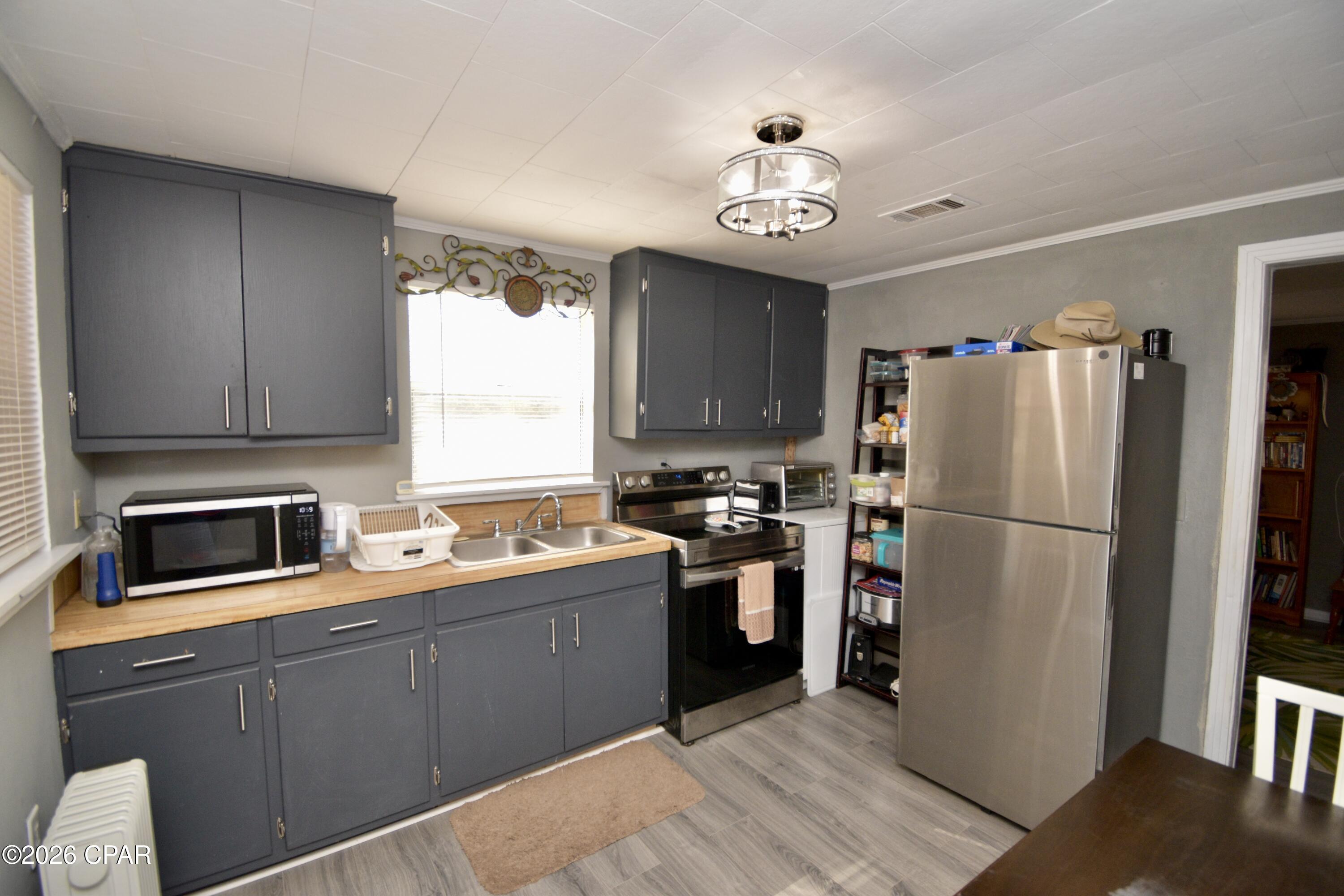 Image 4 For 2614 North Street