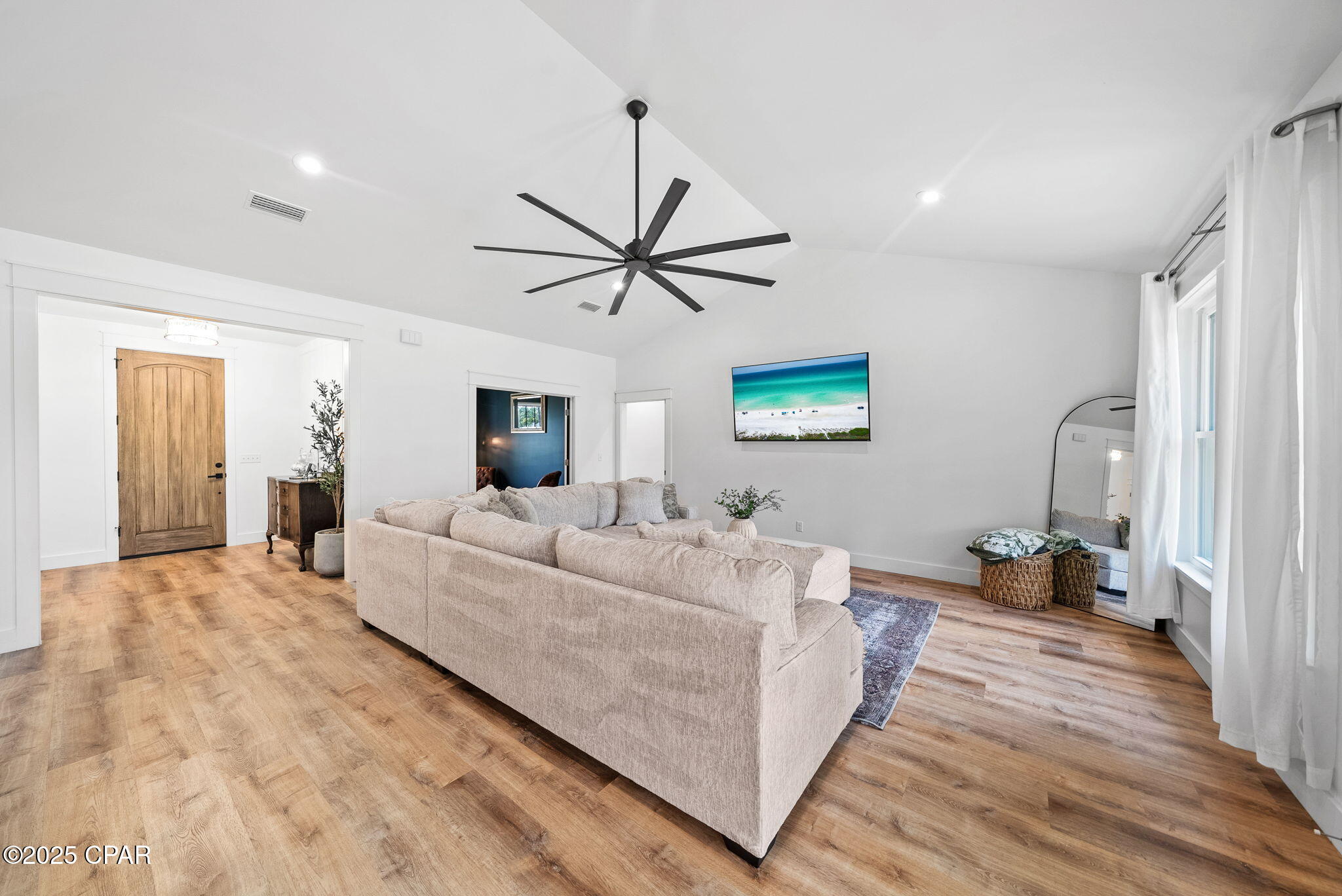 Image 8 For 9719 Sweetfield Lane