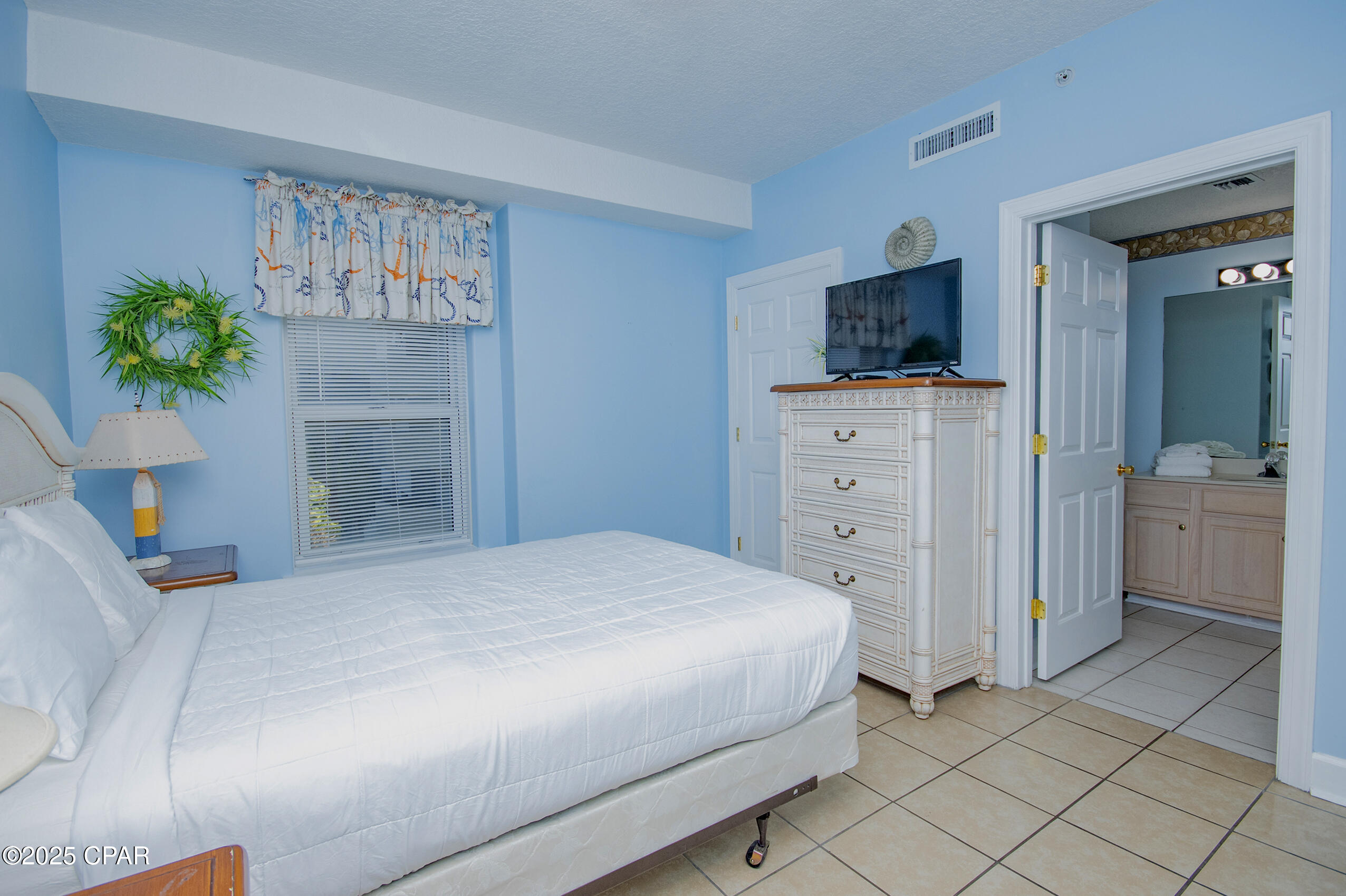 Image 14 For 10519 Front Beach Road 405a