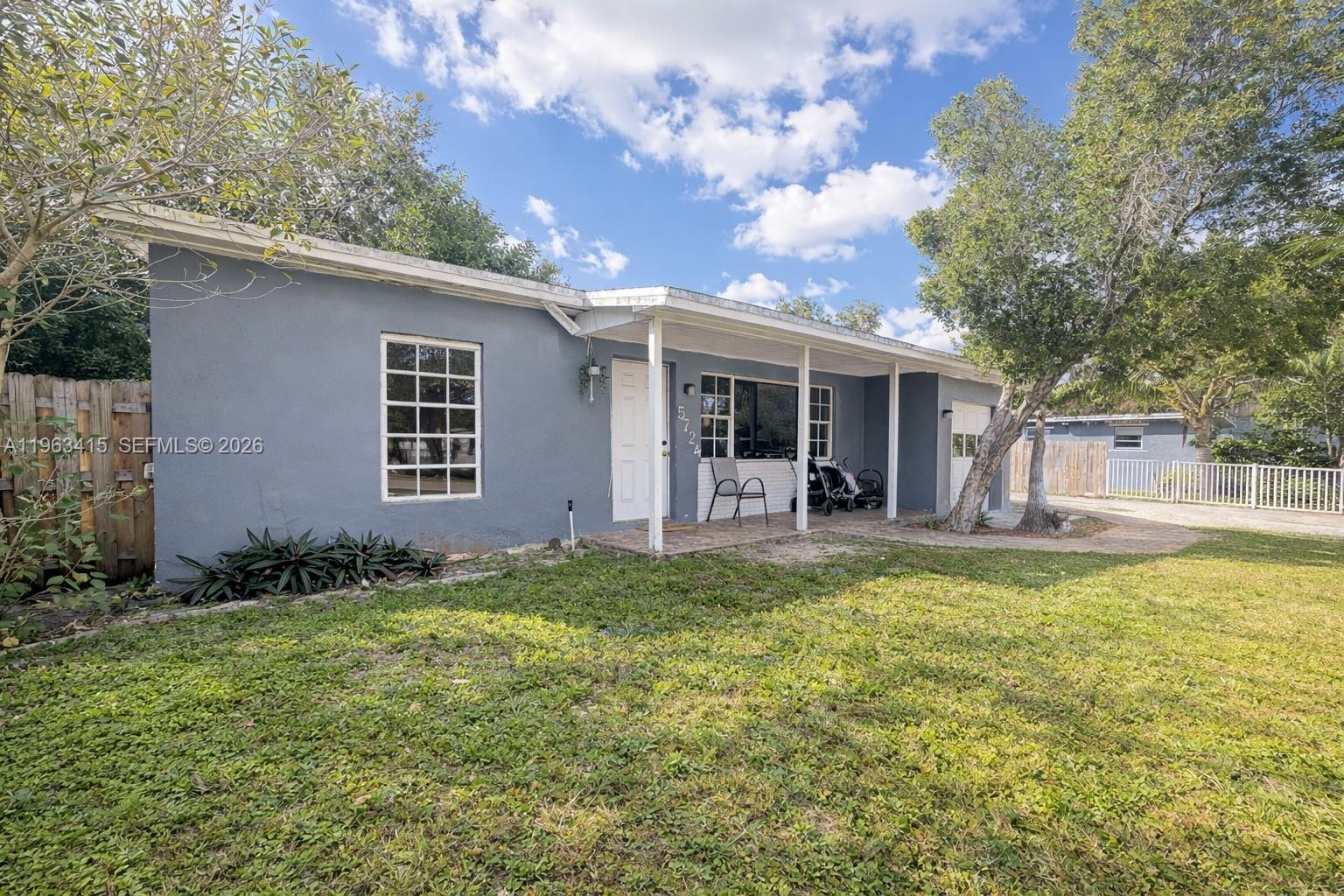 Hollywood Country Estates