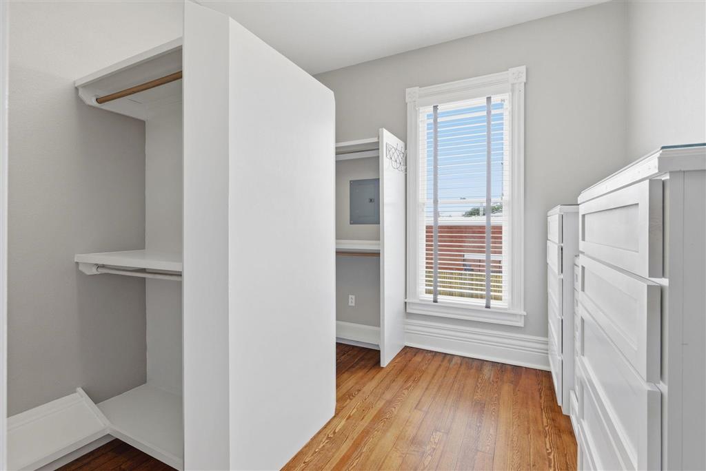 401 Pine St Street — photo 32