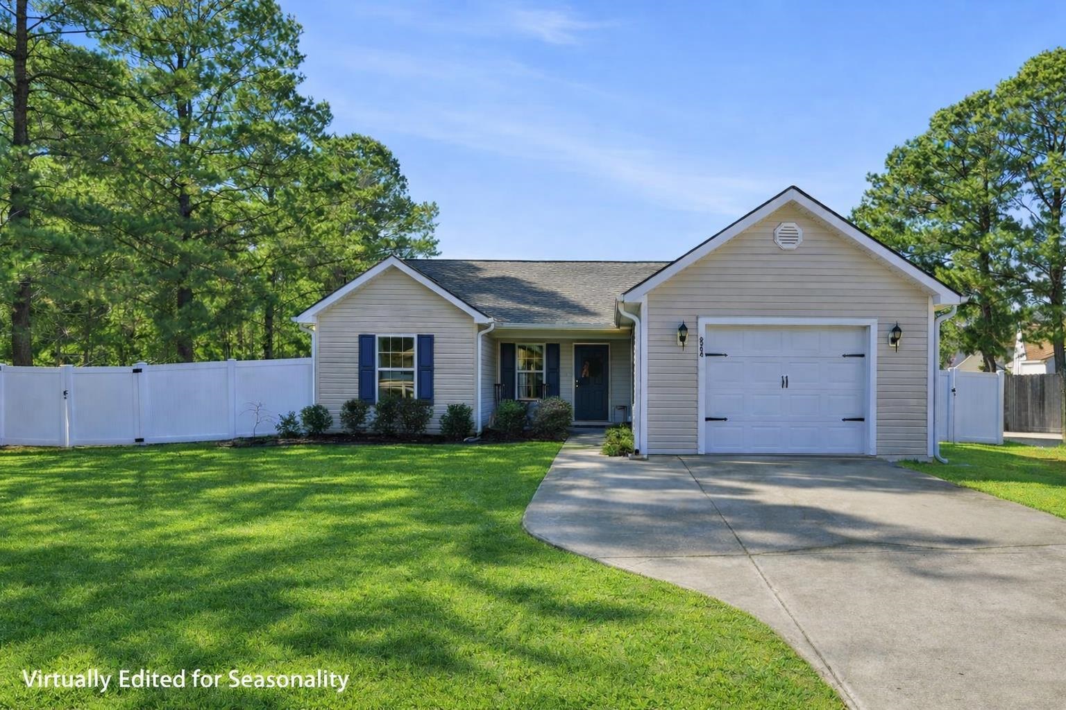 2204 Meadowood Ln. Longs, SC 29568
