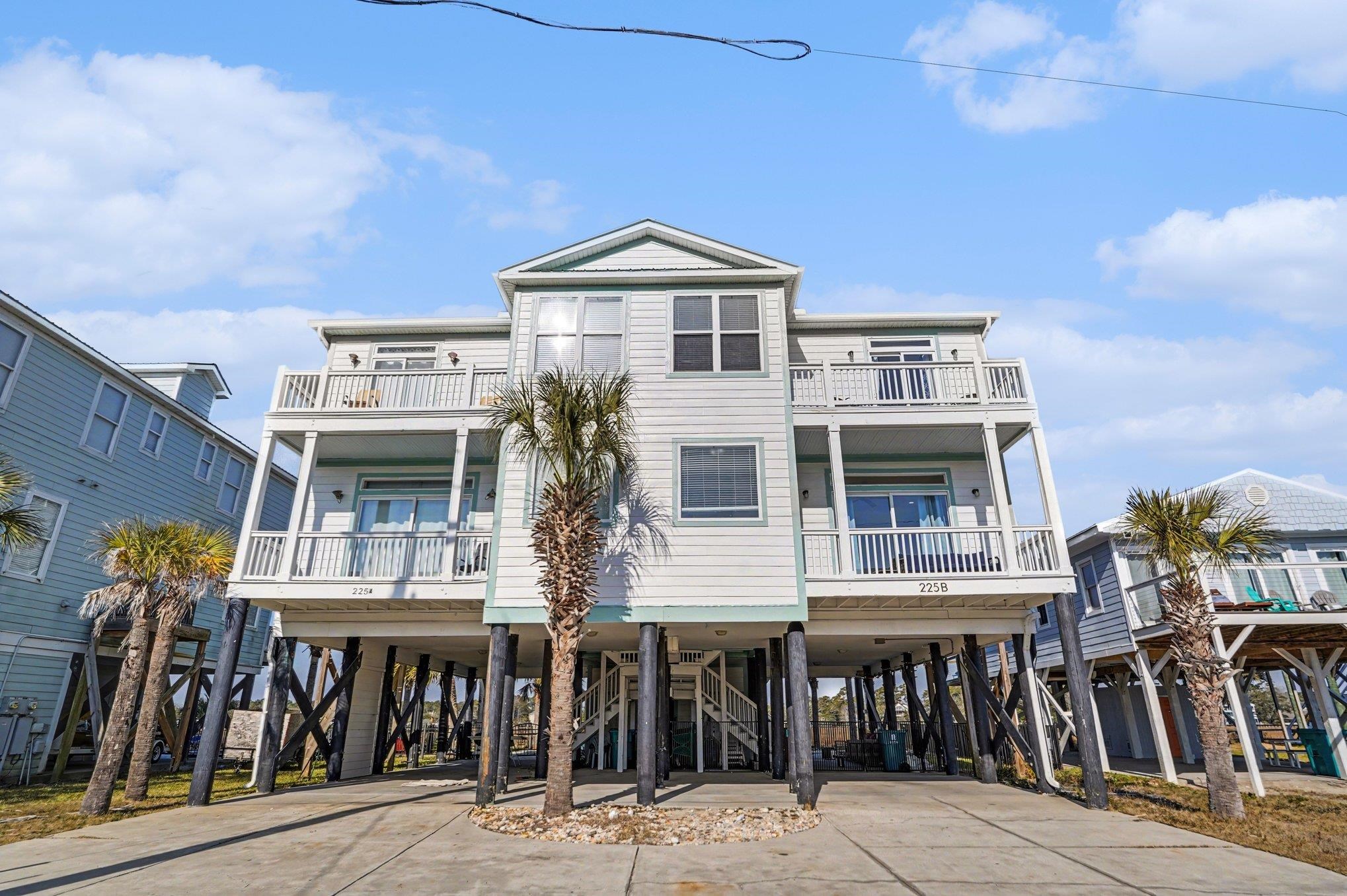 225B Dogwood Dr. N Murrells Inlet, SC 29576