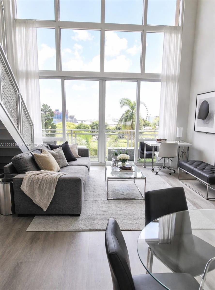 Vizcayne South Condo