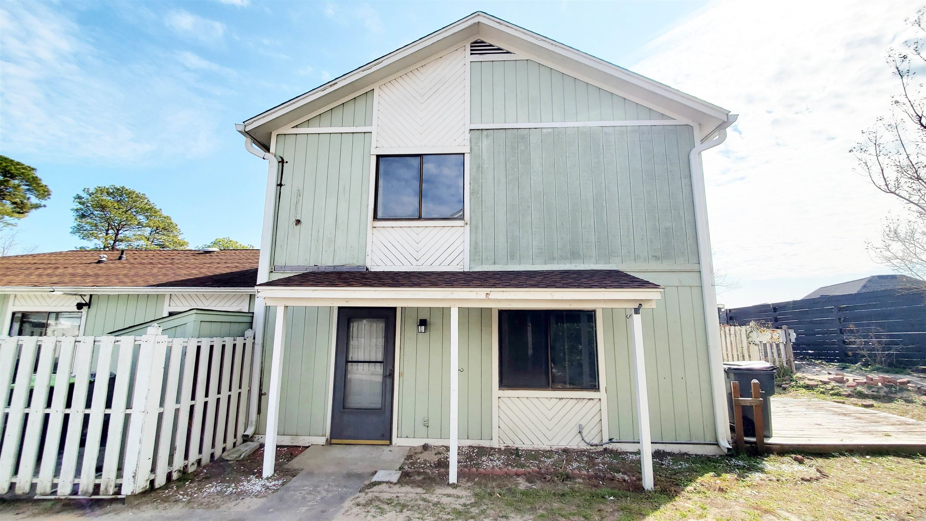 1471 Turkey Ridge Rd. 