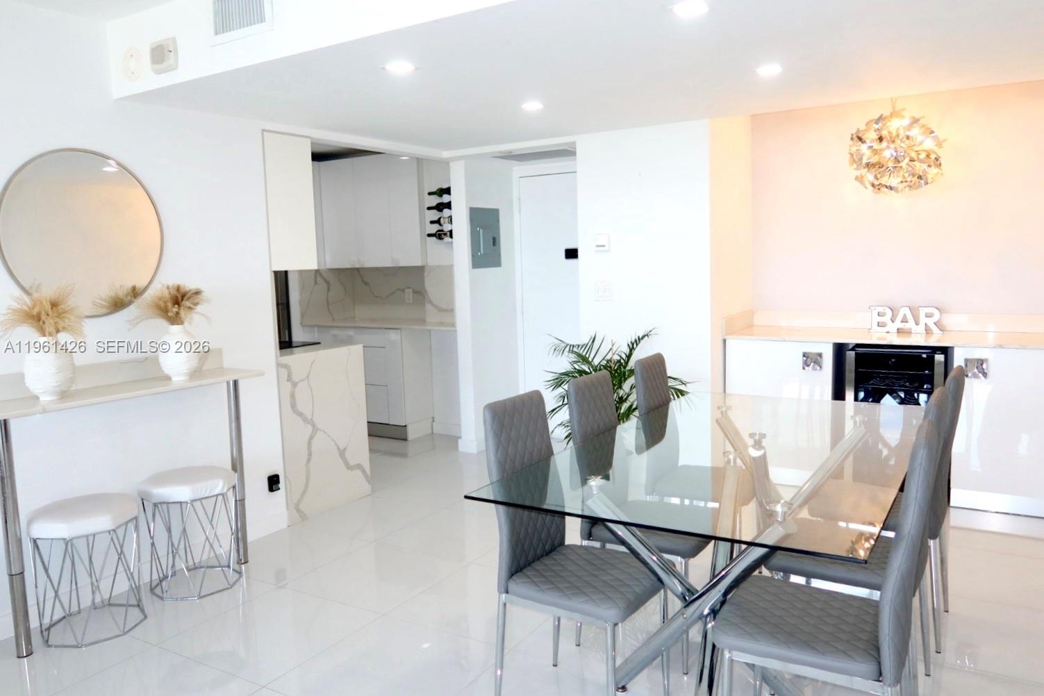 20301 Country Club Dr Unit 1422, Aventura, Florida 33180